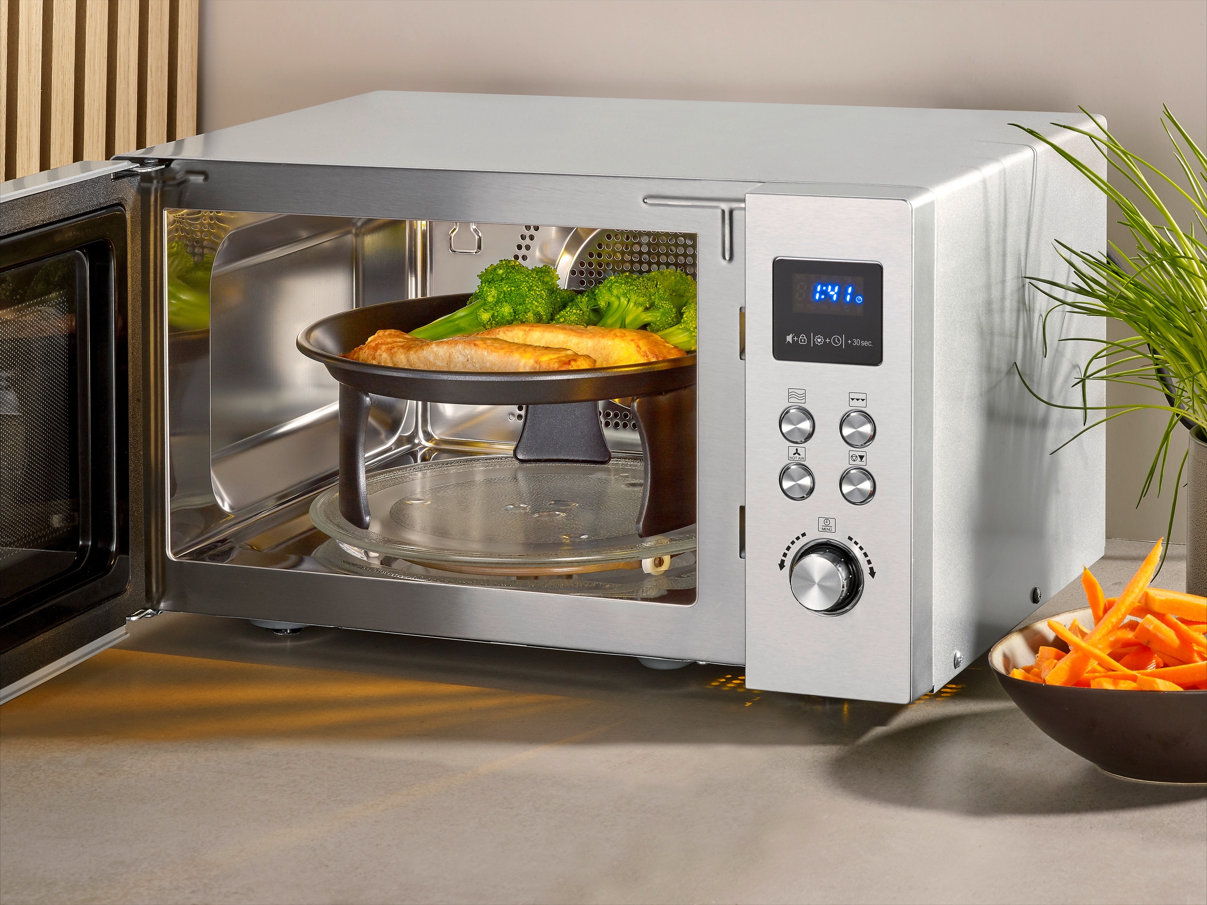 Severin Mikrowelle »Crispy Wave MW 7918«, Mikrowelle-Heißluft-Grill, 2150 W, mit Heißluft-Fritteusen-Funktion