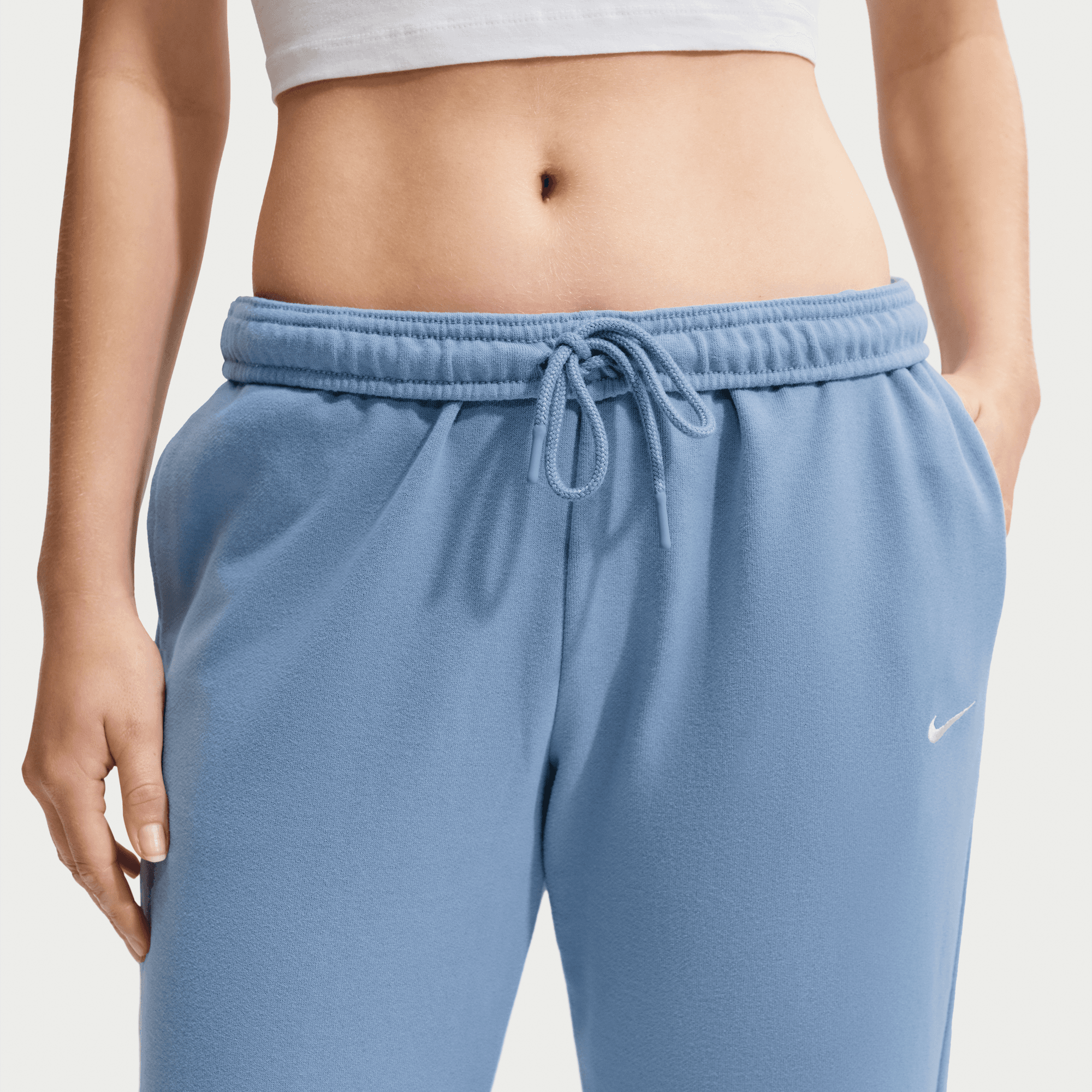 Nike Sportswear Jogginghose »W NK STDO FLC LW MR STD CF PNT«  Jogginghose aus Sweatware, mit elastischem Bund, auch in großen Größen