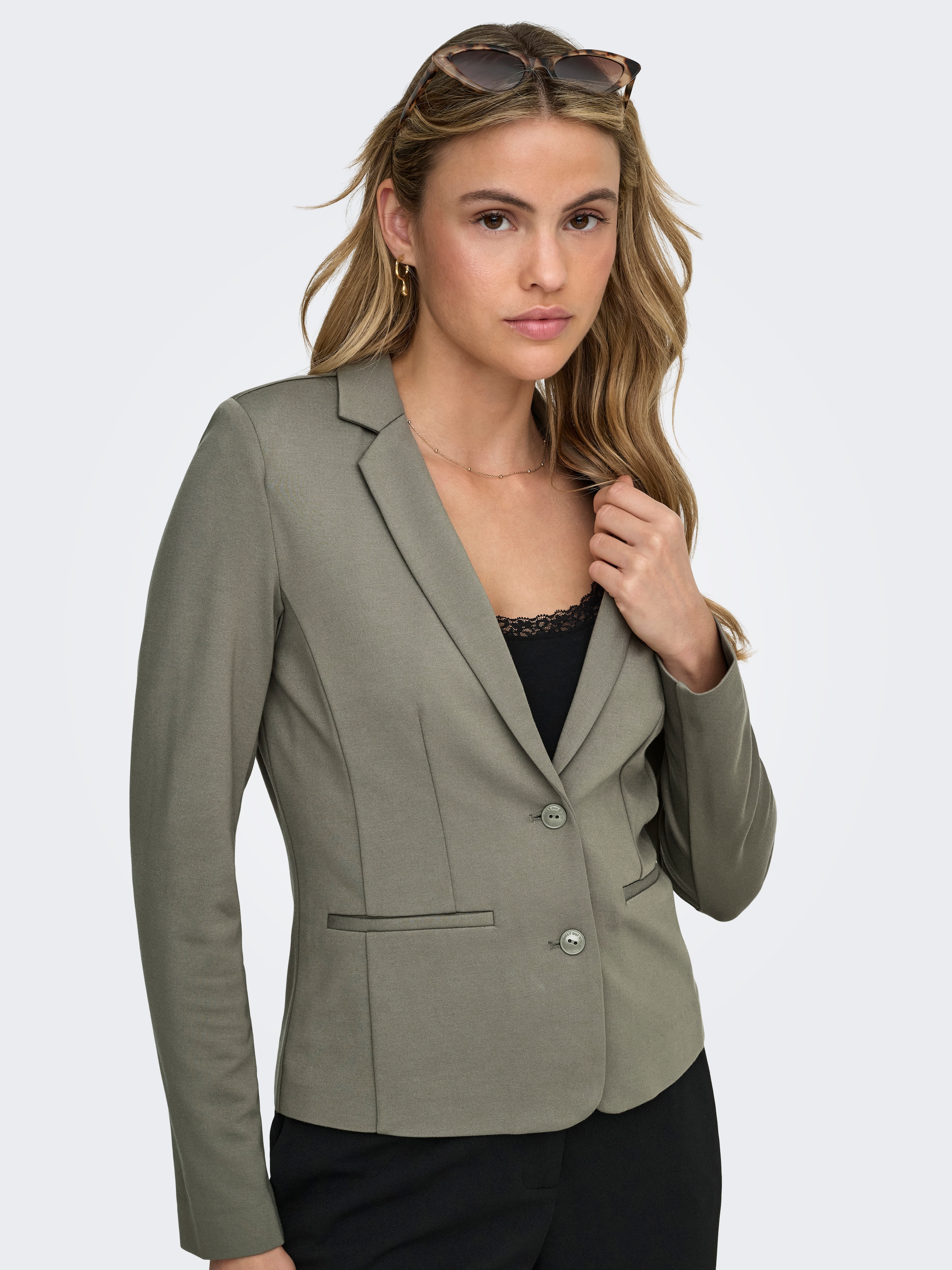 ONLY Jerseyblazer »ONLPOPTRASH – 2-Knopf Blazer mit taillierter Silhouette« regular fit, Milano Rib, Materialmix, Reverskragen, unifarben