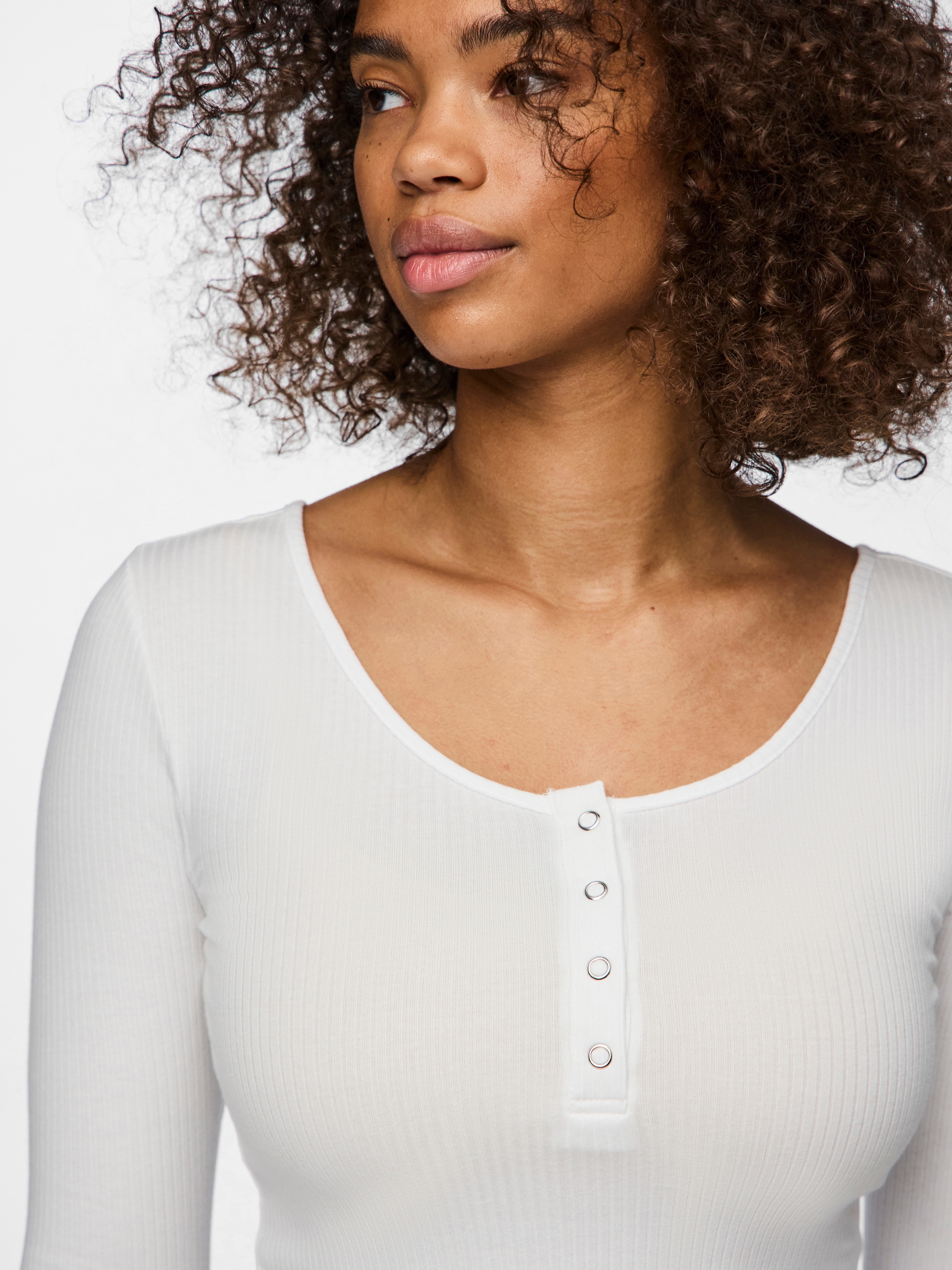 pieces Langarmshirt »PCKITTE LS TOP NOOS BC« Baumwollmischung, slim fit