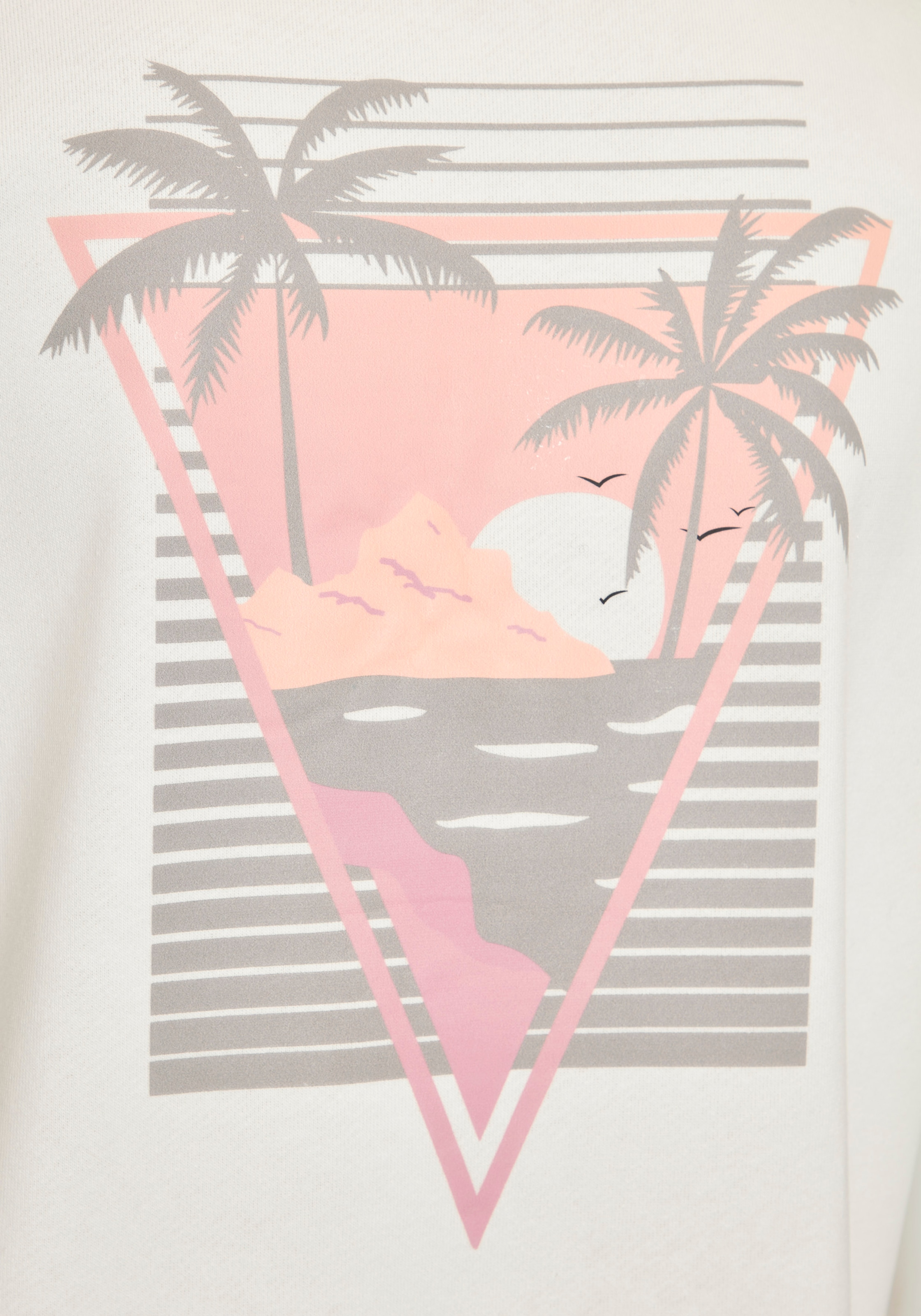 Bench. Loungewear T-Shirt mit Inside-Out Details
