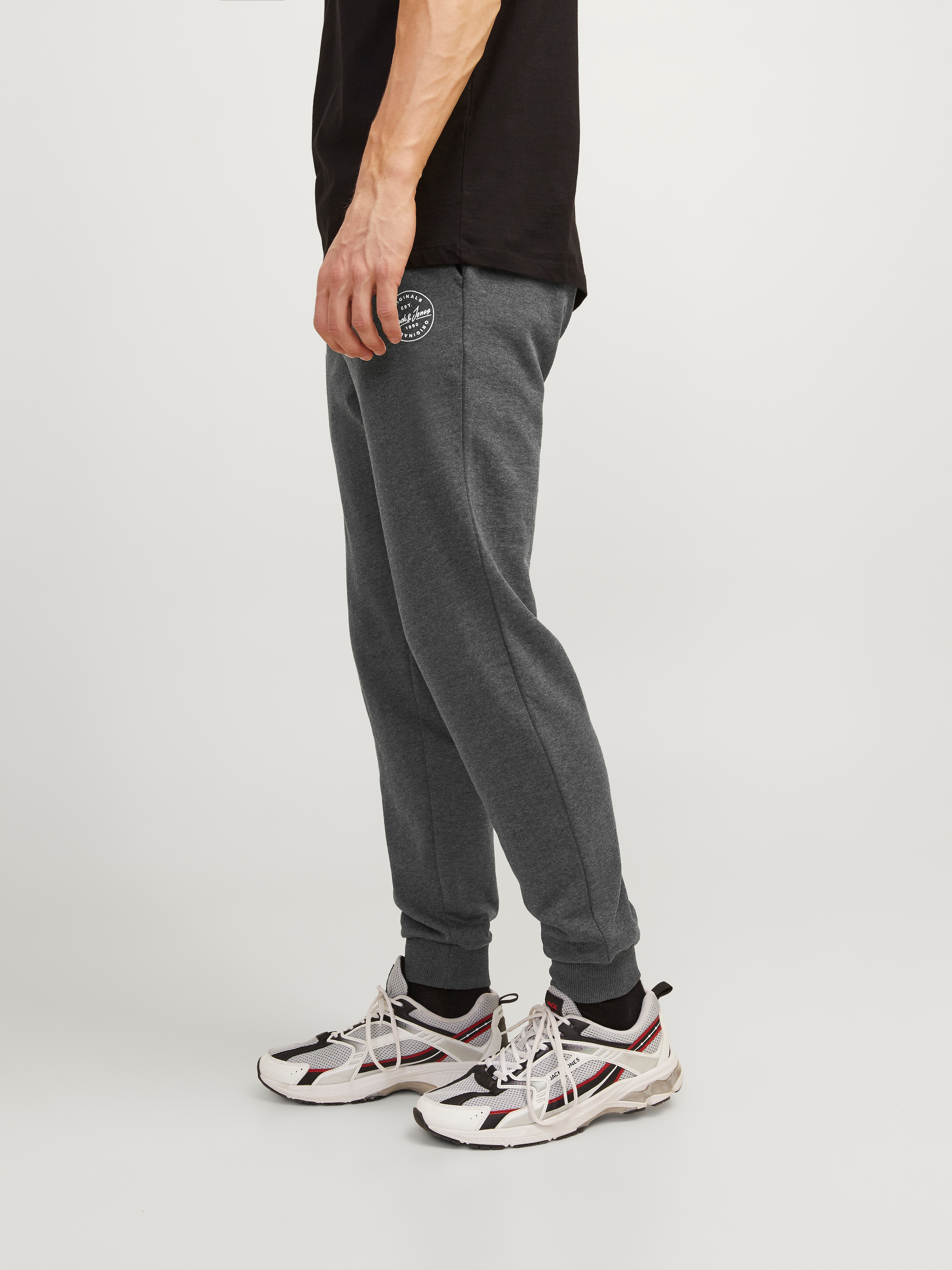 Jack & Jones Sweathose »JPSTGORDON Jogpants mit Kordelzug und bequemem Schnitt«  unifarben, modisch, bequem, Baumwolle