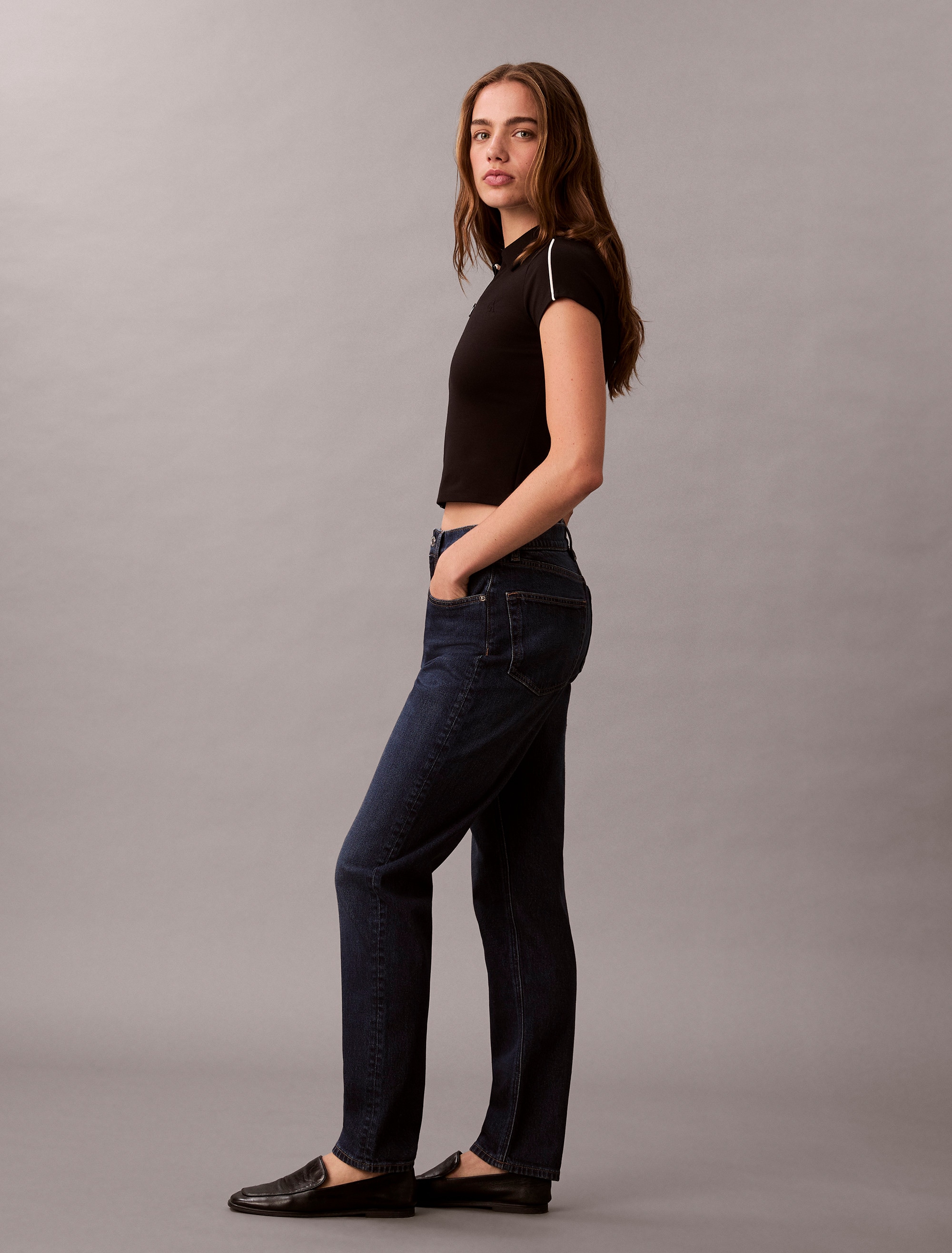 Calvin Klein Jeans Mom-Jeans »NEW MOM JEAN« mit Markenlabel am Bund
