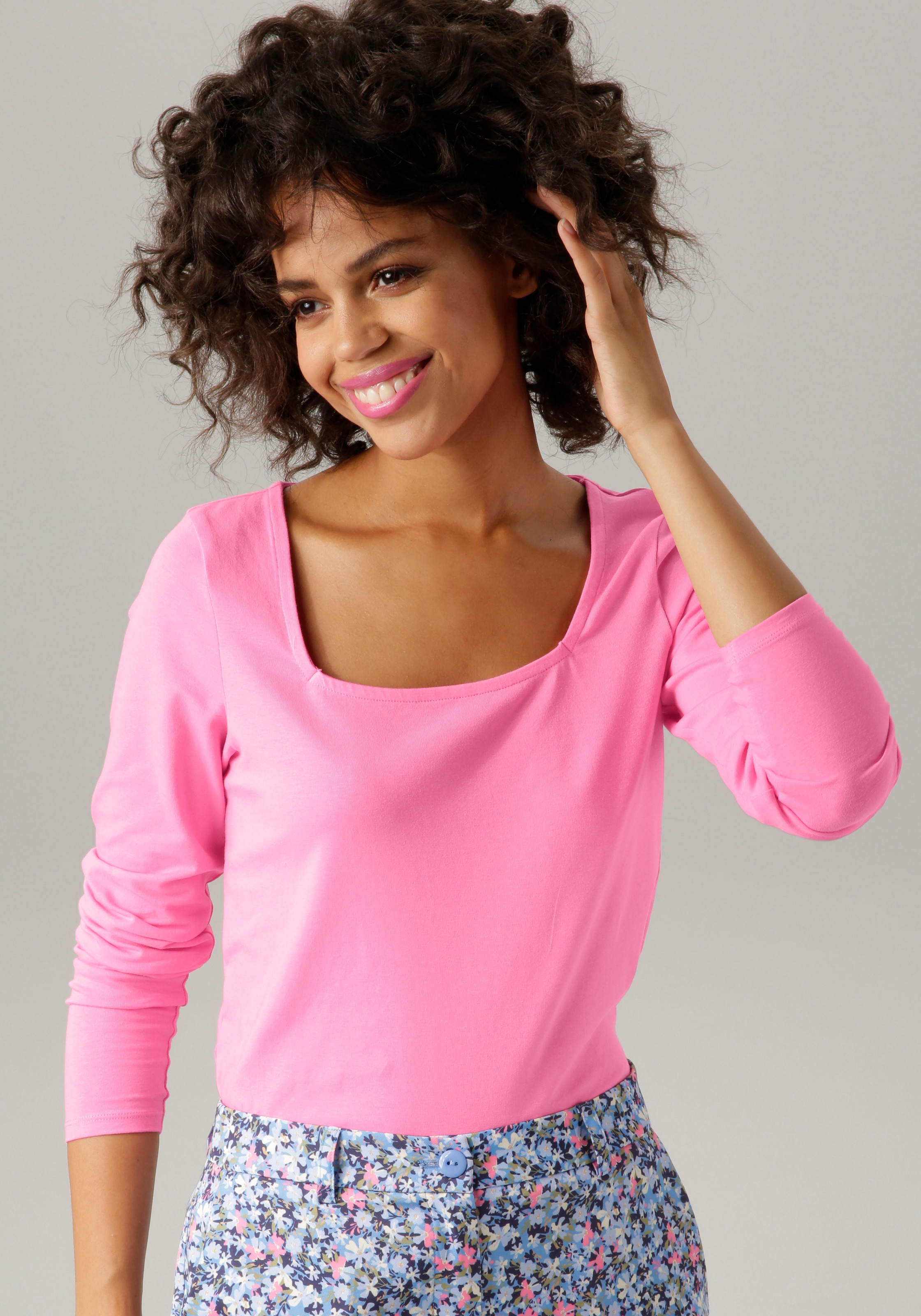 Aniston CASUAL Shop Langarmshirt, im mit Karree-Ausschnitt Online bestellen OTTO