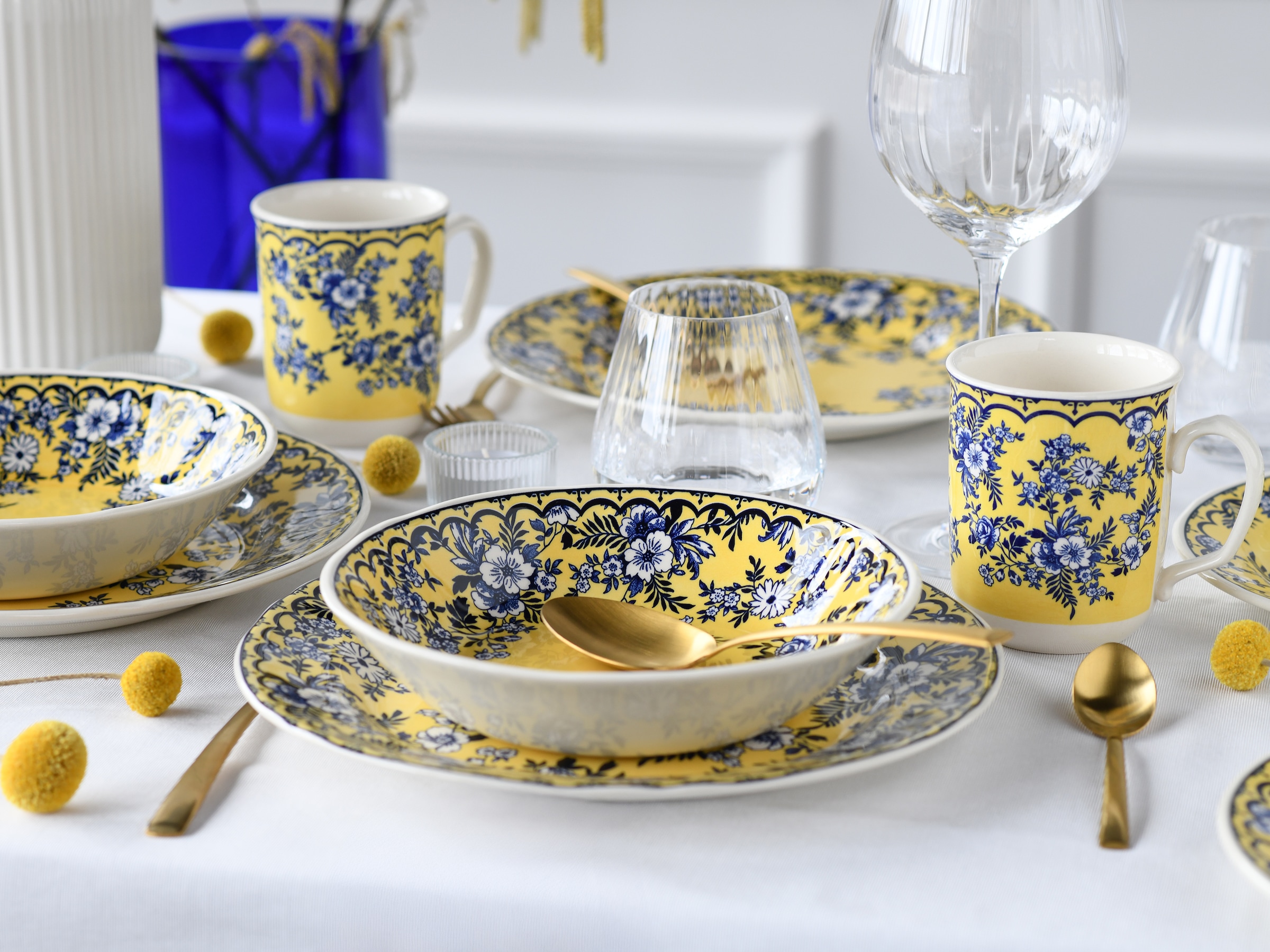 CreaTable Kombiservice »Geschirr-Set Ming Flower«, (Set, 16 tlg., Kaffeeservice und Tafelservice im Set, für 4 Personen), Service, traditionelle, fernöstliche Motive, 16 Teile, für 4 Personen