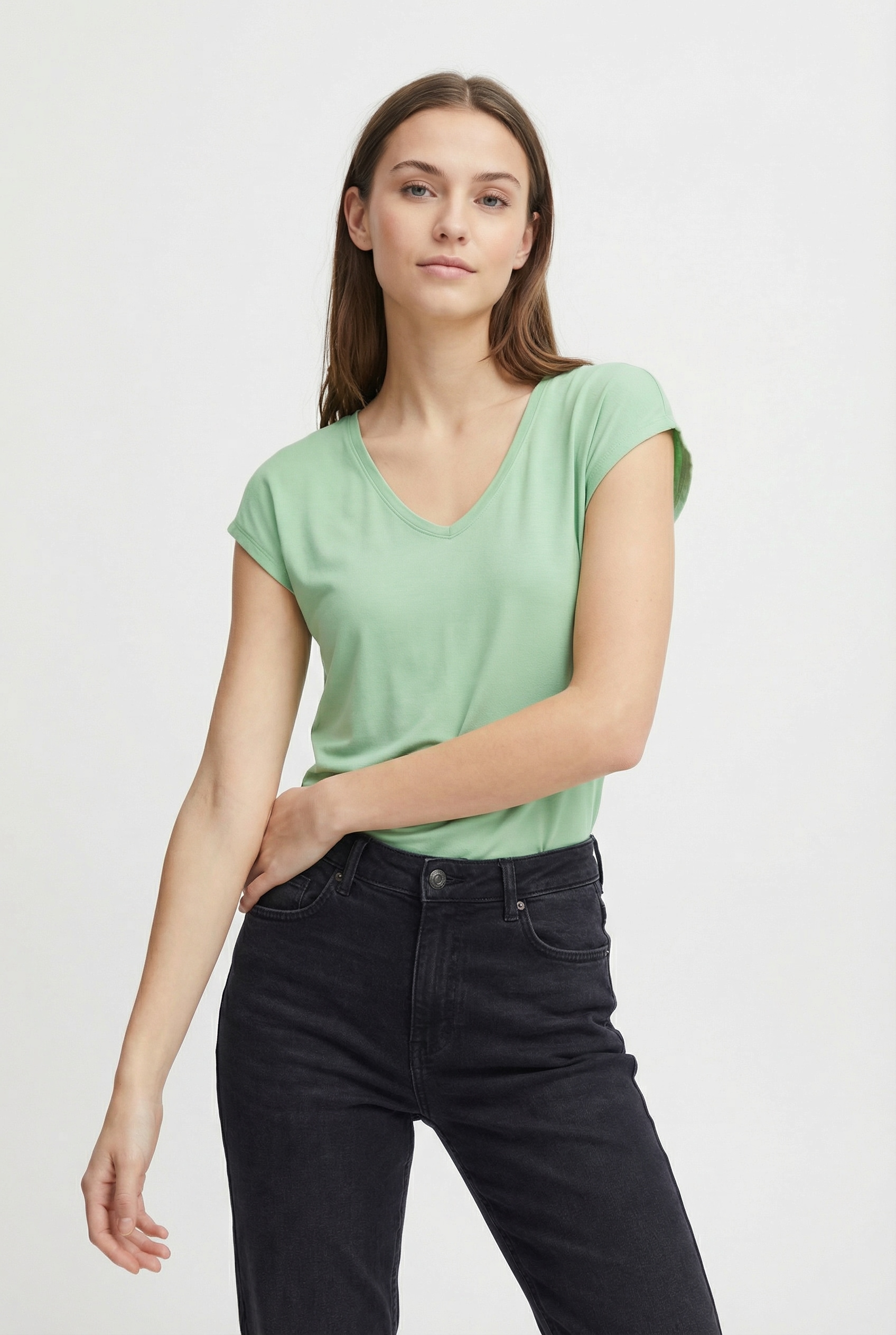 pieces Kurzarmshirt »PCKAMALA TEE NOOS BC« Materialmix, regular fit