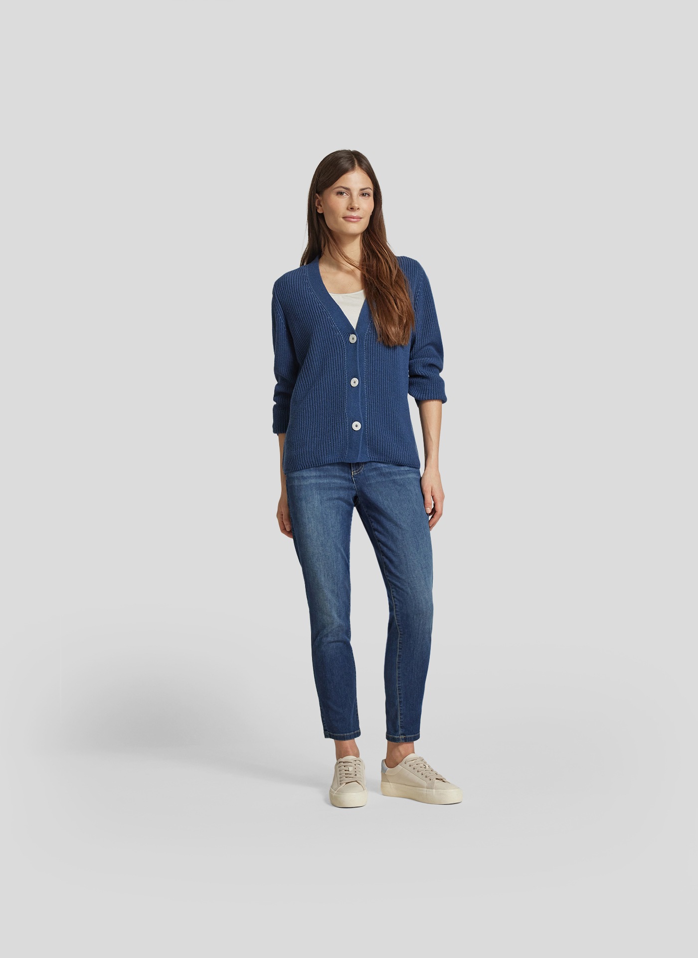 Rabe Strickjacke, mit V-Ausschnitt und Knopfleiste