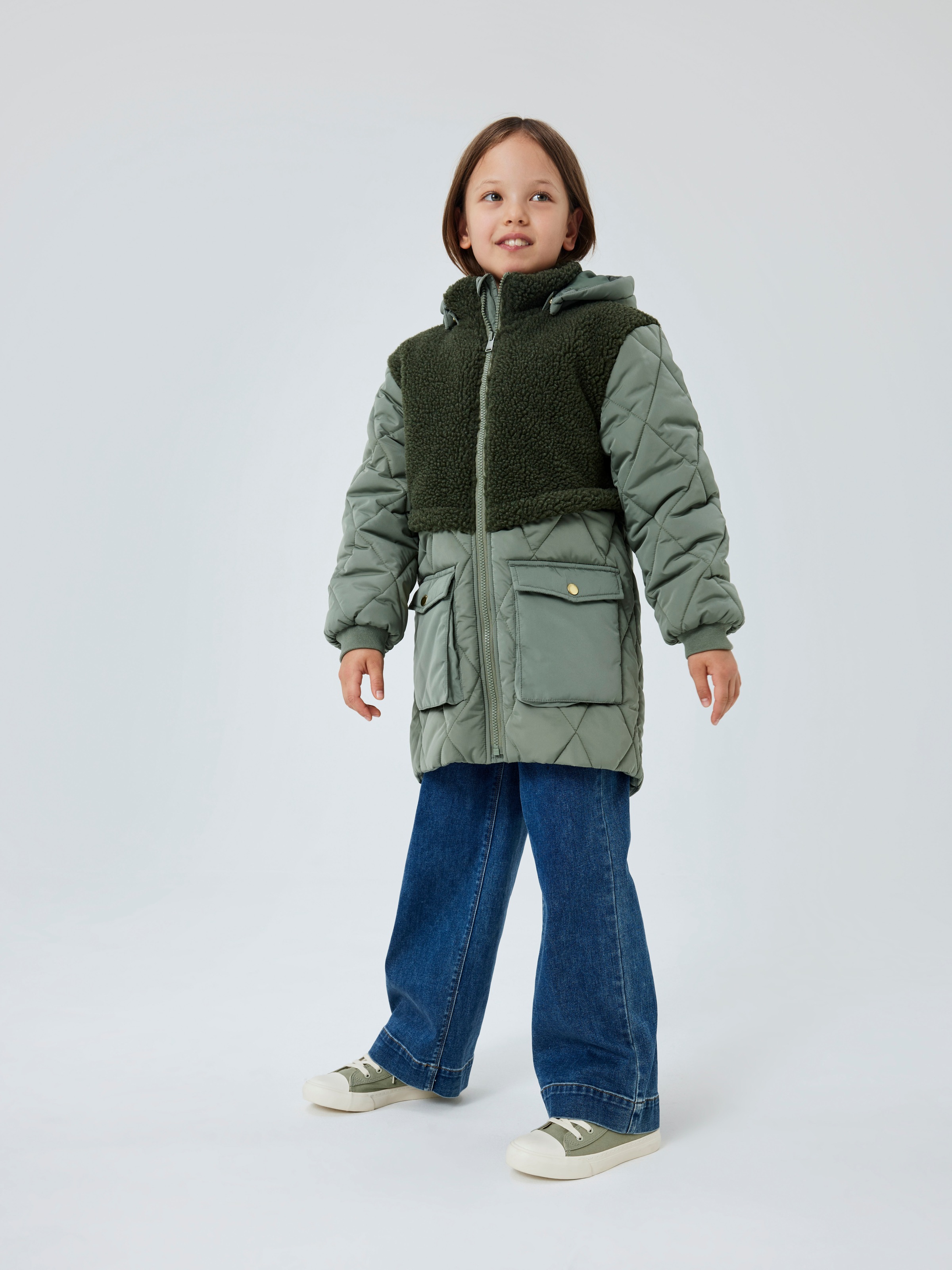 Name It Mädchen Steppjacke »NKFMIKA LONG JACKET1« mit Kapuze in grün, Größe 128
