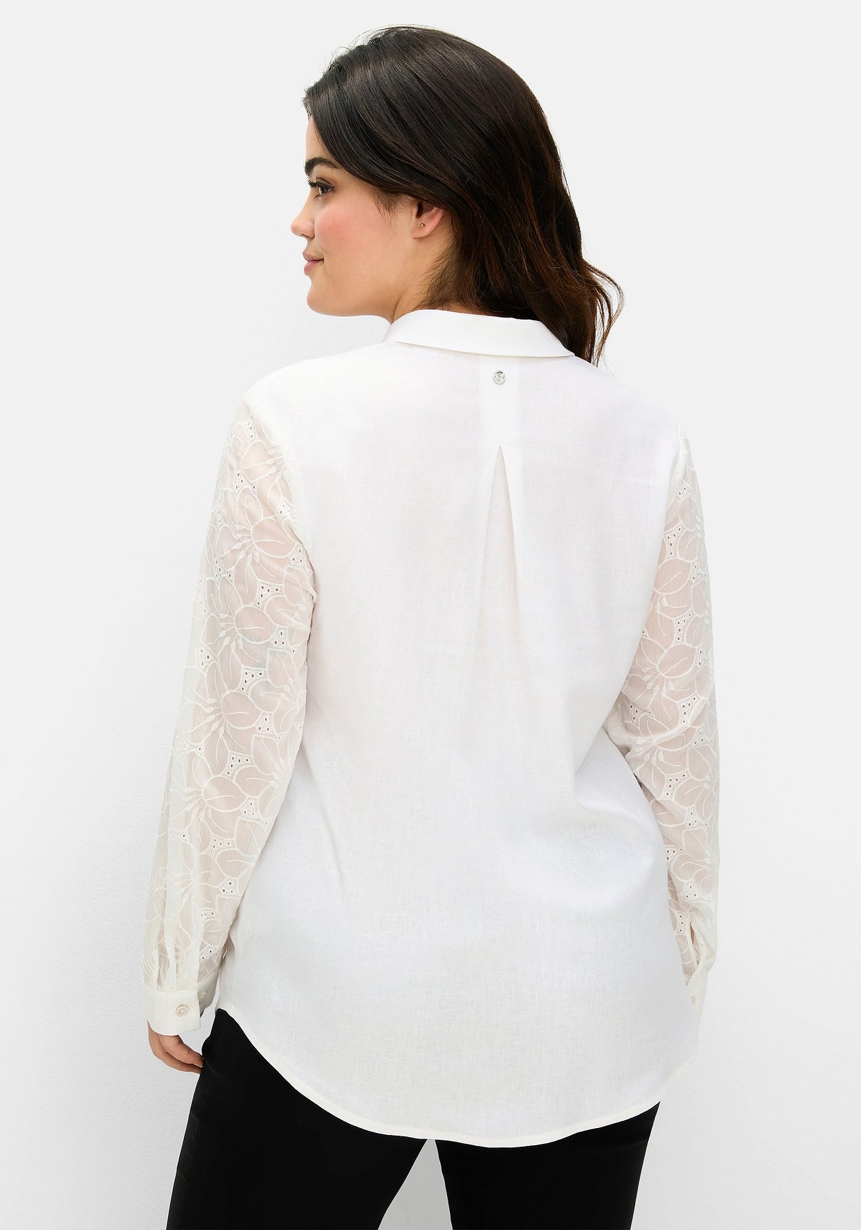 Sheego Hemdbluse »Bluse im Leinen-Mix, mit Ärmeln aus Spitze«