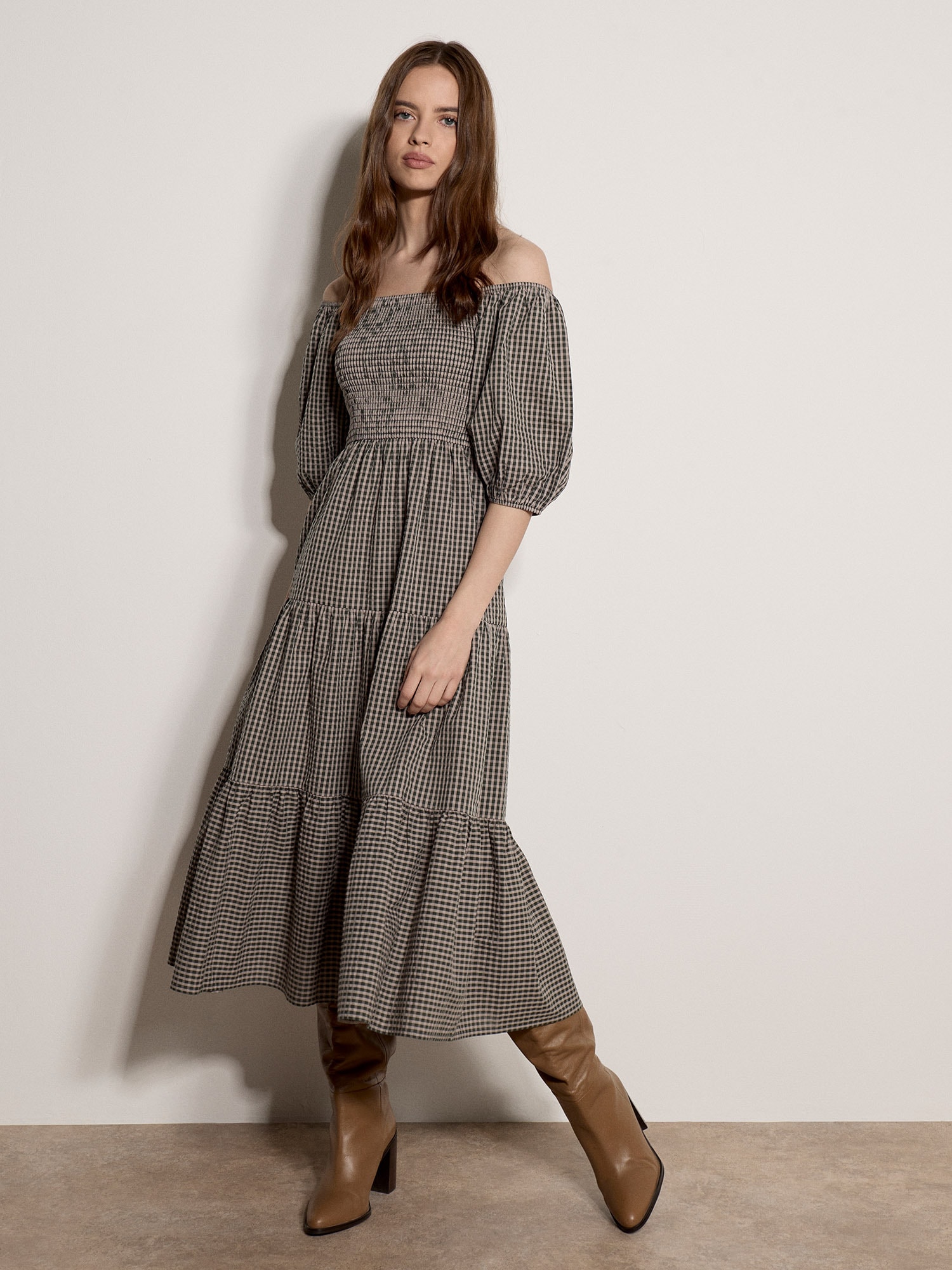 Apricot Midikleid »Milchmädchen-Midaxi-Kleid in Karomuster« mit eckigem Ausschnitt