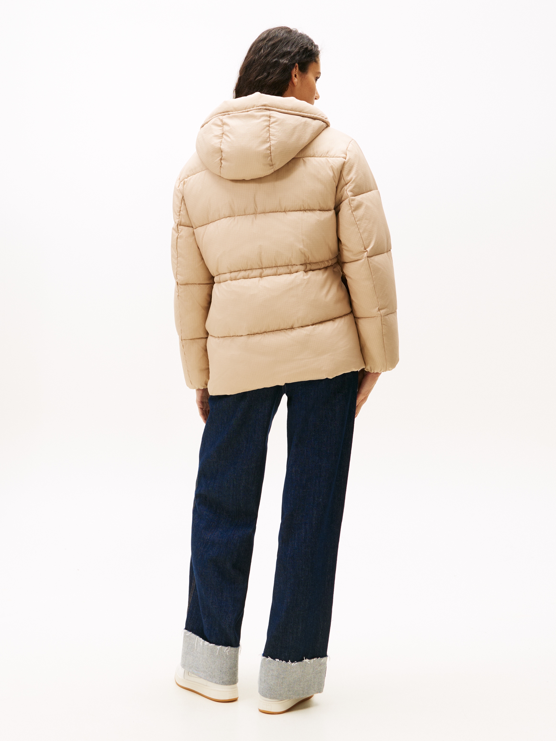 Tommy Jeans Steppjacke »TJW HOODED MIDI PUFFER JACKET« mit Kapuze