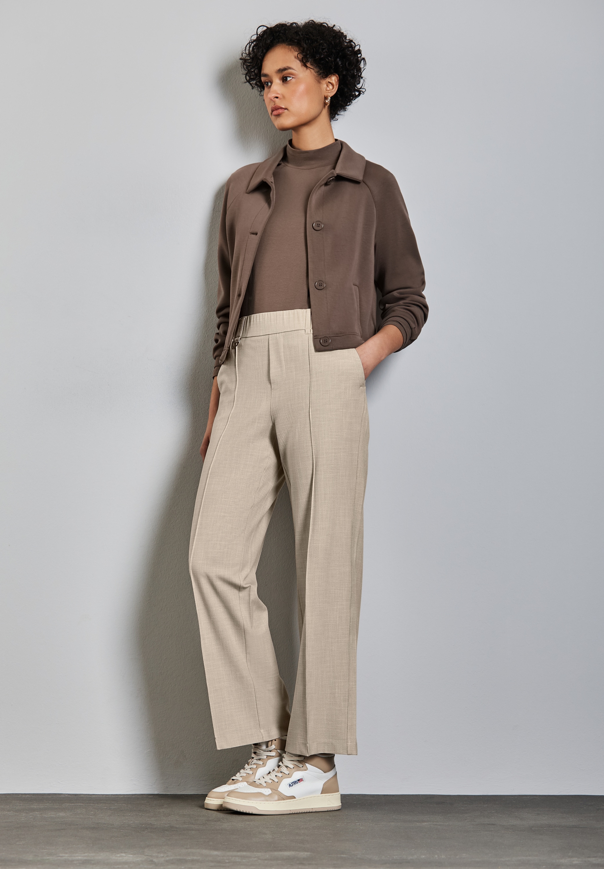 STREET ONE Stoffhose, im Casual Fit und mit Stretch