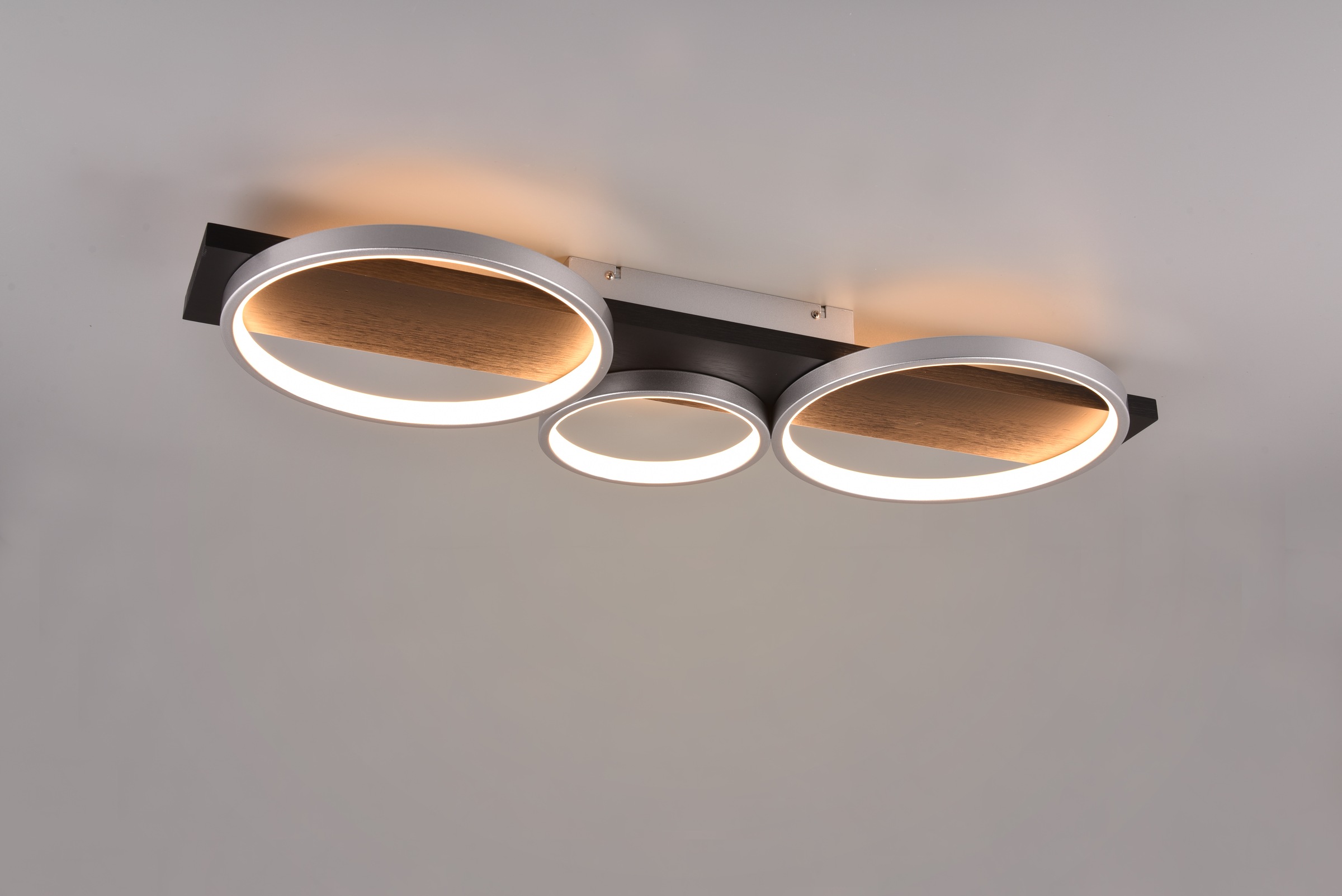 TRIO Leuchten LED Deckenleuchte »MEDERA, Deckenlampe LED Ringe mit Holz Deko 33W 3800 Lumen warmweiß«, 1 flammig, Leuchtmittel LED-Board | LED fest integriert, als Wandlampe oder Deckenlampe einsetzbar dimmbar über Wandschalter