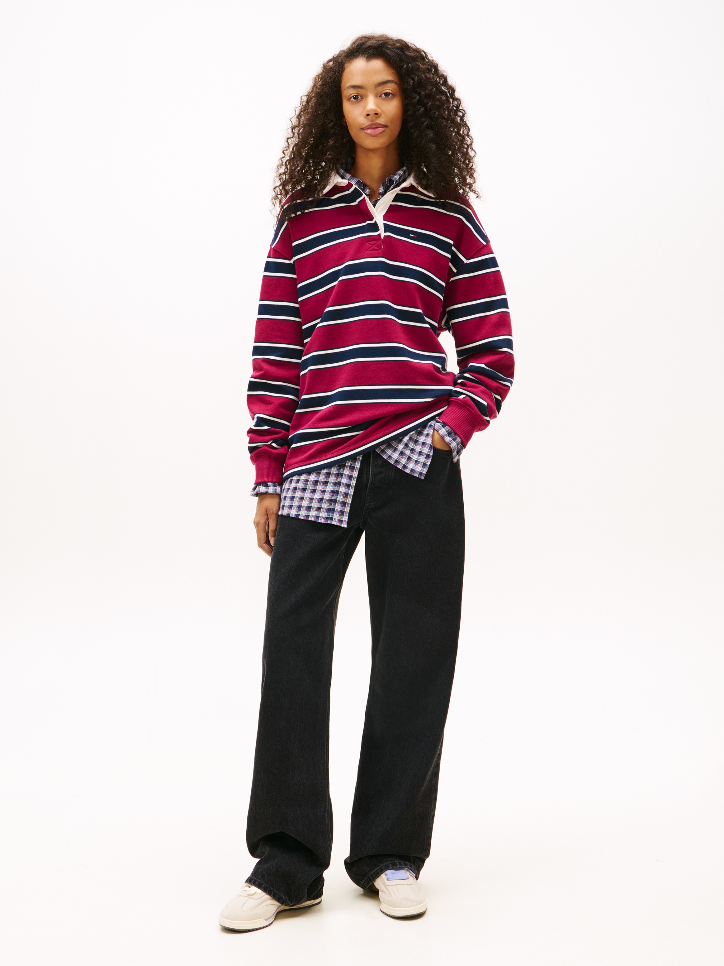 Tommy Jeans Relax-fit-Jeans »MIA MR RLXD STR« in blauer Waschung, mit Hammerschlaufe, Mid Rise