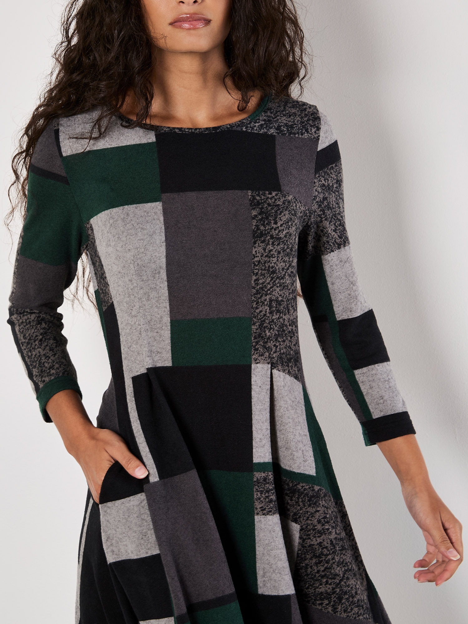 Apricot Midikleid »Farbblock-Midikleid aus Strick« im Colourblock