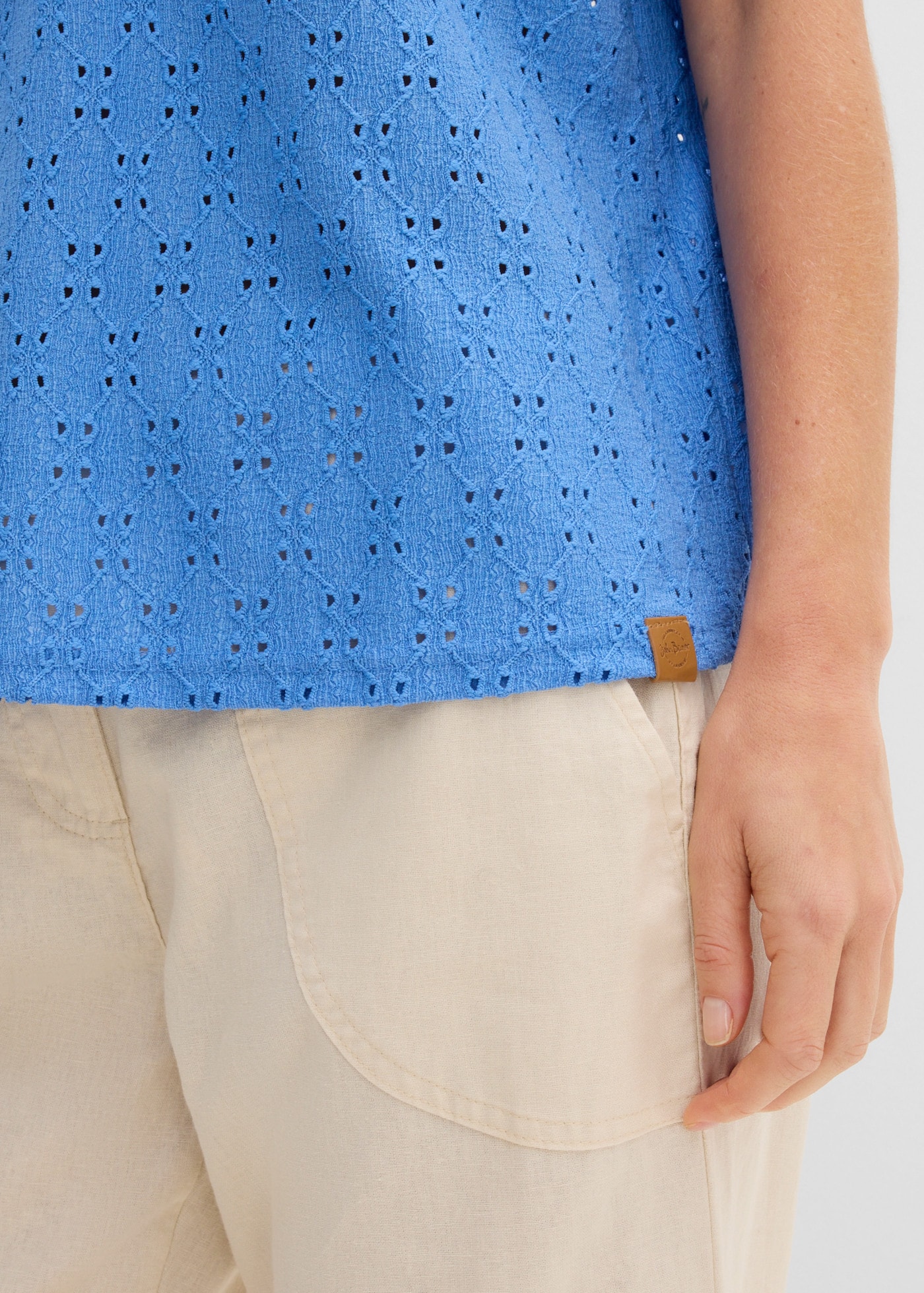 bonprix Henleyshirt lockerer Schnitt, Oversize-Passform, mit Kapuze, Kurzarm-Design