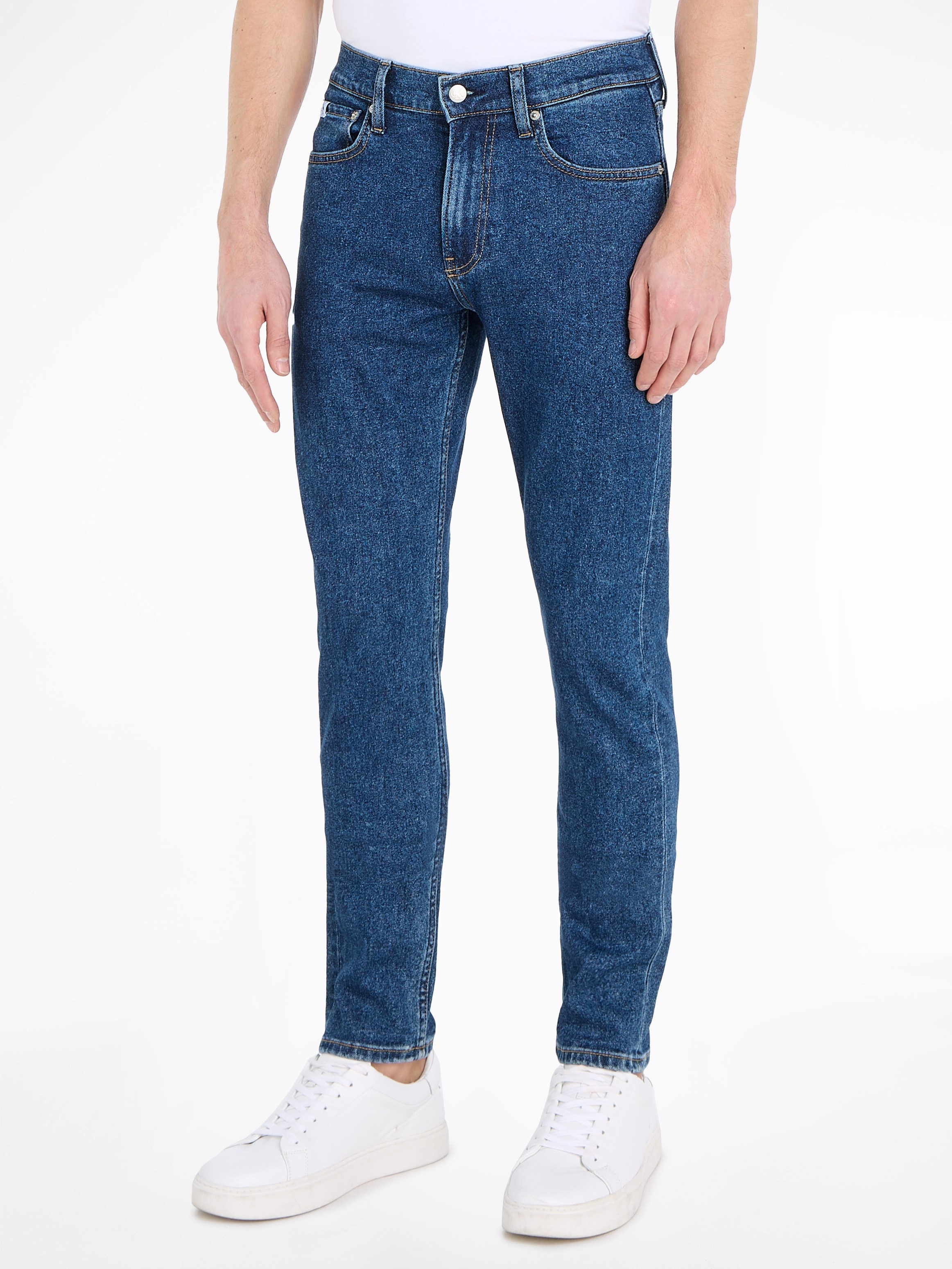 Calvin Klein Jeans Tapered-fit-Jeans »SLIM TAPER«, mit Leder-Badge
