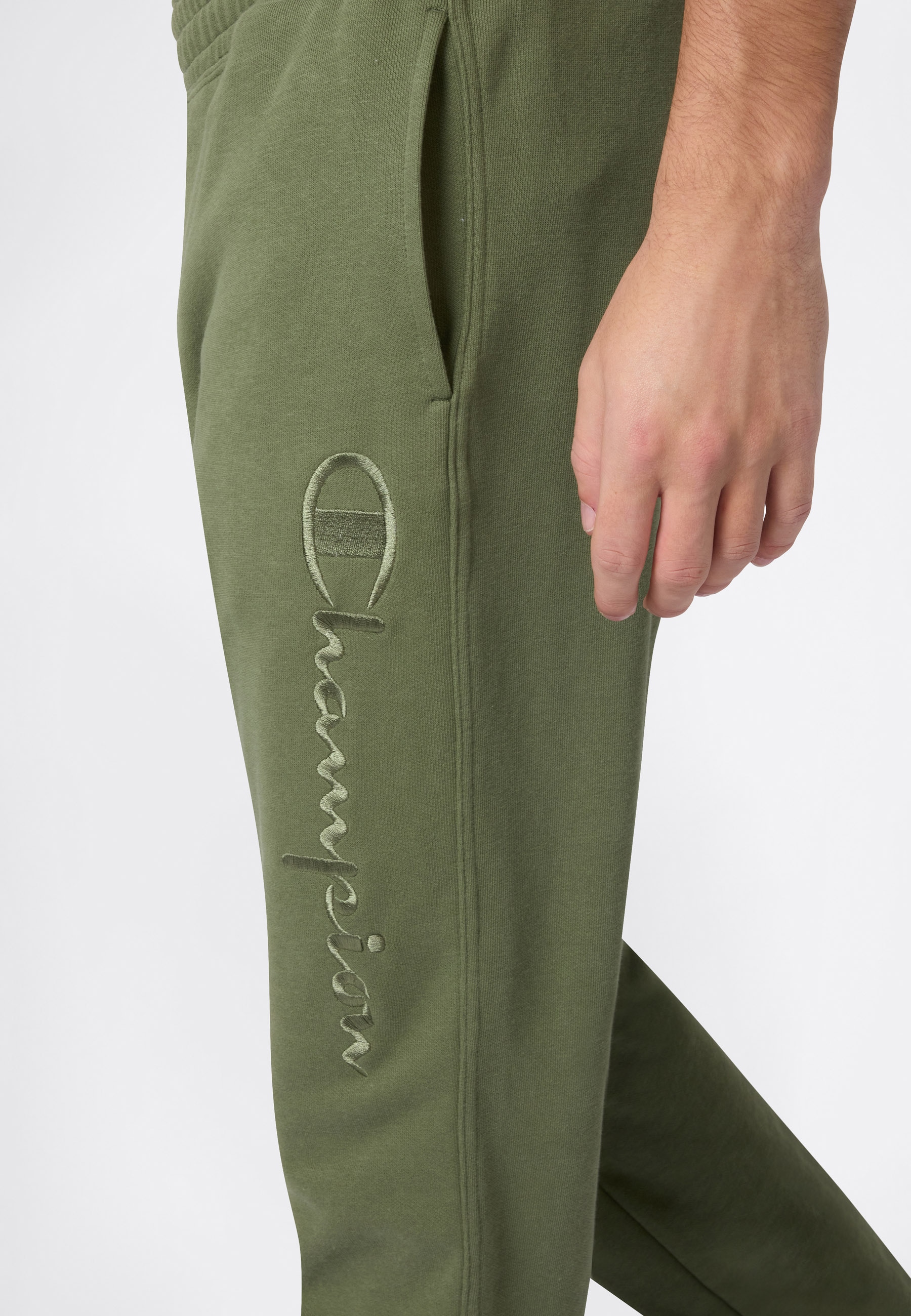 Champion Jogginghose »ICONS Terry Elastic Cuff Pants Large Logo«  mit elastischen Bündchen, für Sportmode
