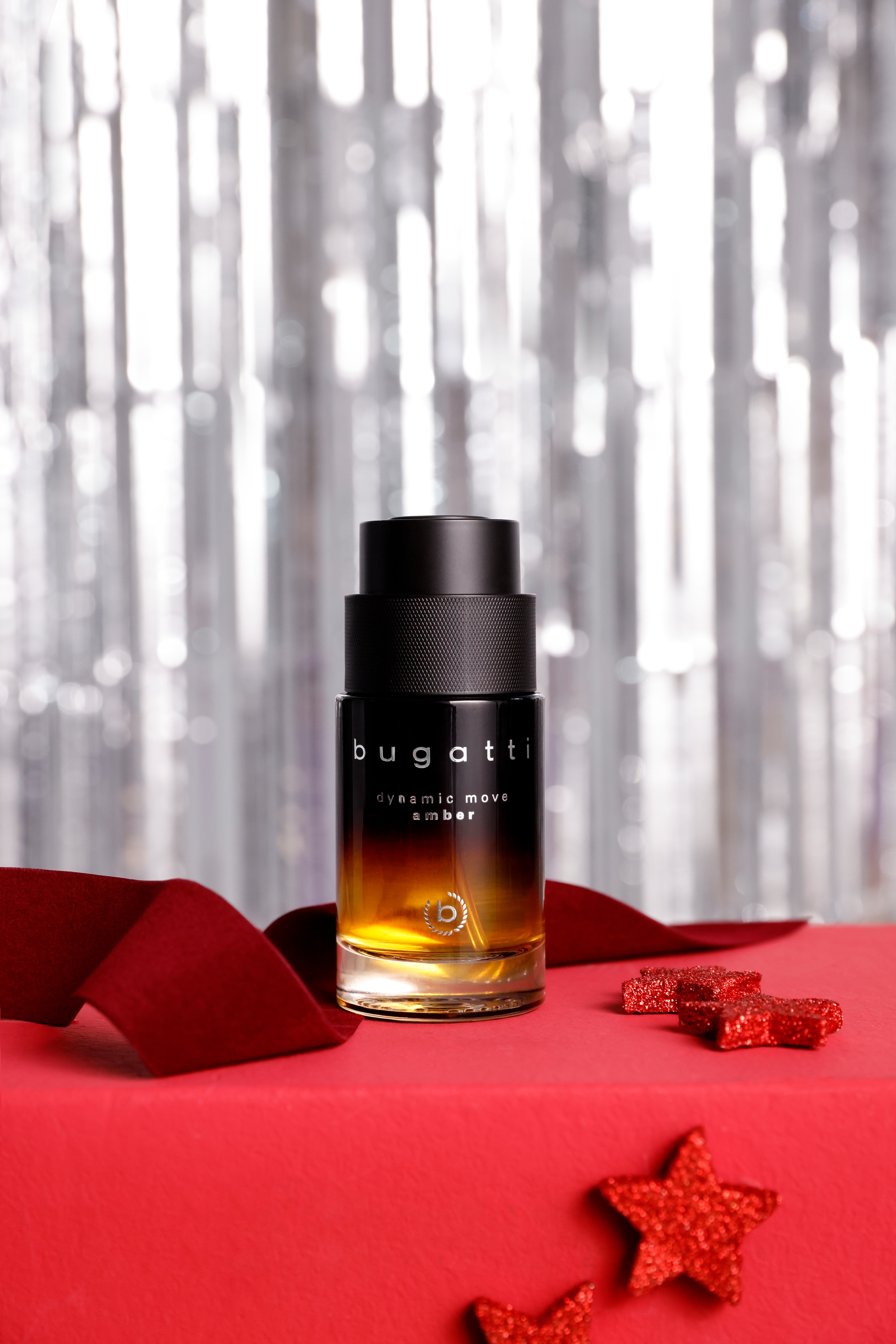 bugatti Eau de Toilette »Dynamic Move Amber EdT 100ml«, Würziger Herrenduft mit Zimt, Veilchen, Tabak und Zedernholz.