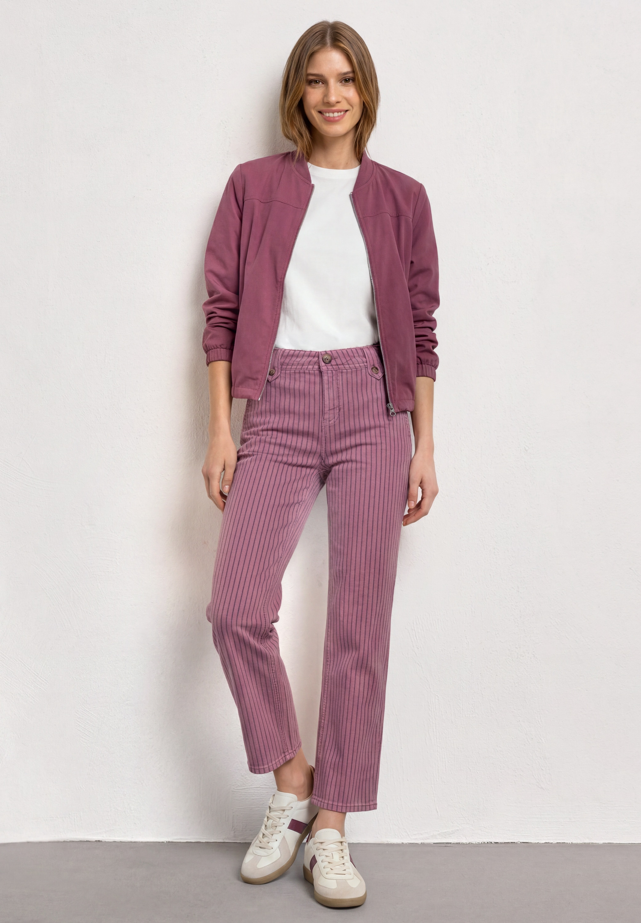 STREET ONE Straight-Jeans »Style Amalia« mit Streifen und Stretch