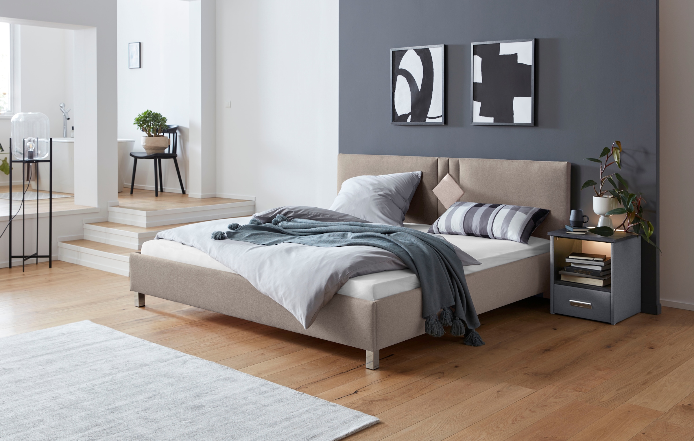 Westfalia Schlafkomfort Polsterbett in beige, Größe Liegefläche B/L: 200 cm x 200 cm