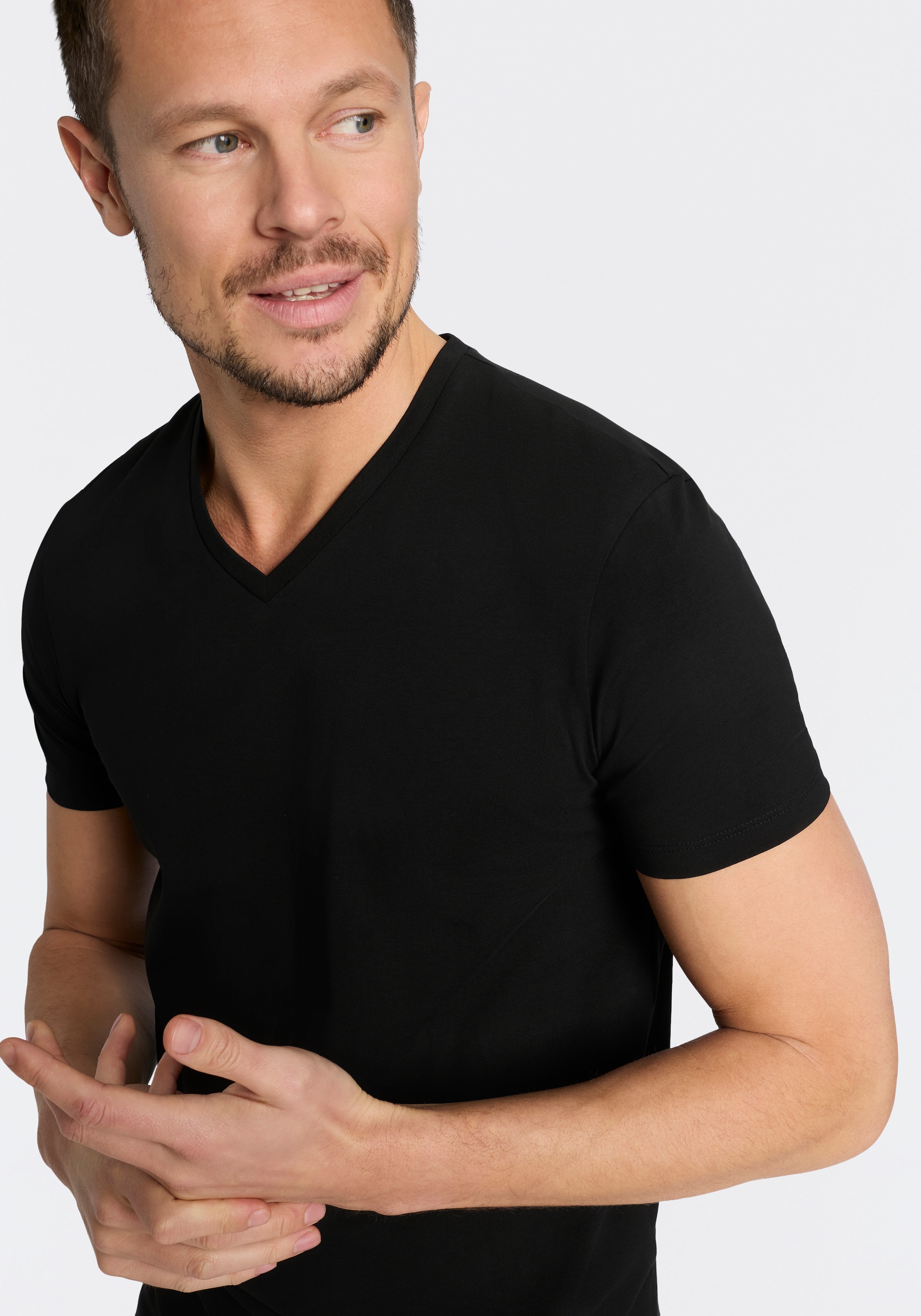 HUGO T-Shirt »HUGO-V« Packung, 2er,  V-Ausschnitt, Slim-Fit, HUGO Logo-Print