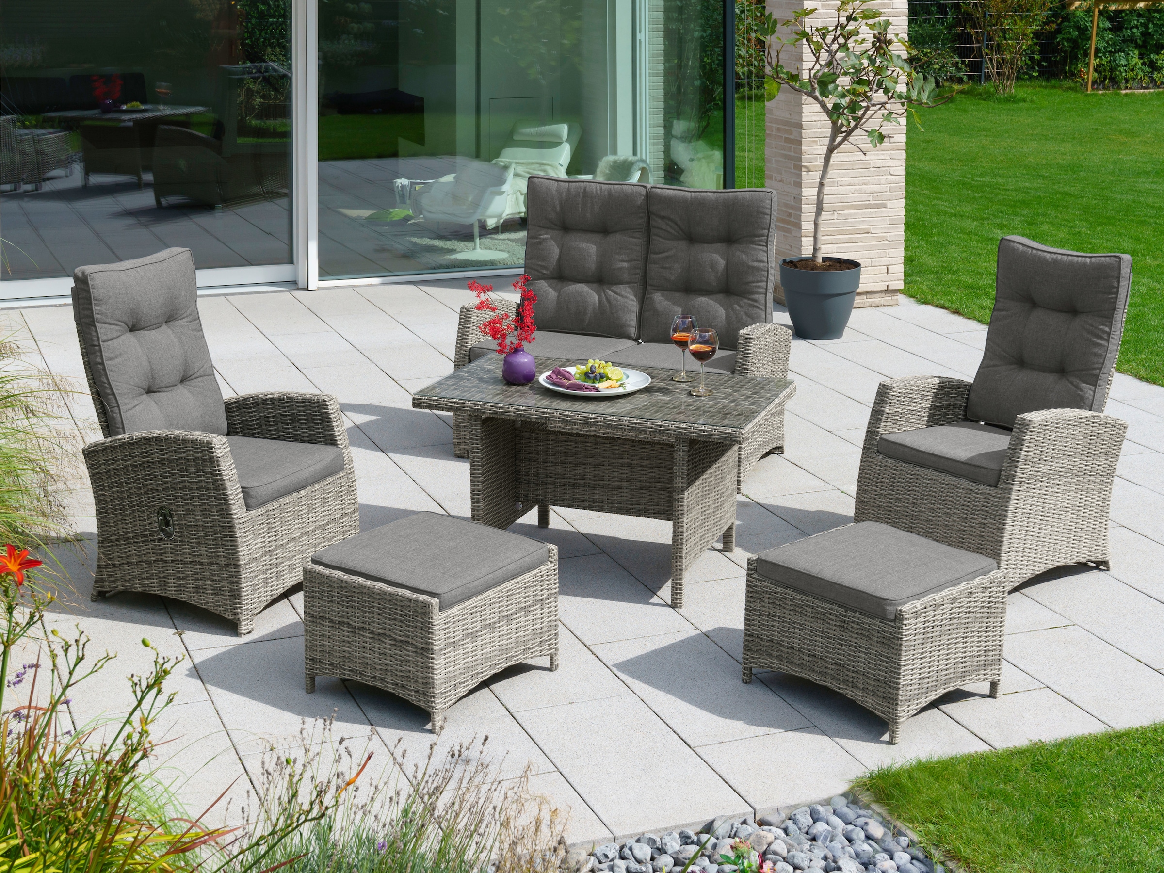 KONIFERA Garten-Essgruppe »Monaco«, (16 tlg.), 2er Sofa, 2 Sessel, 2 Hocker, Tisch, Polyrattan