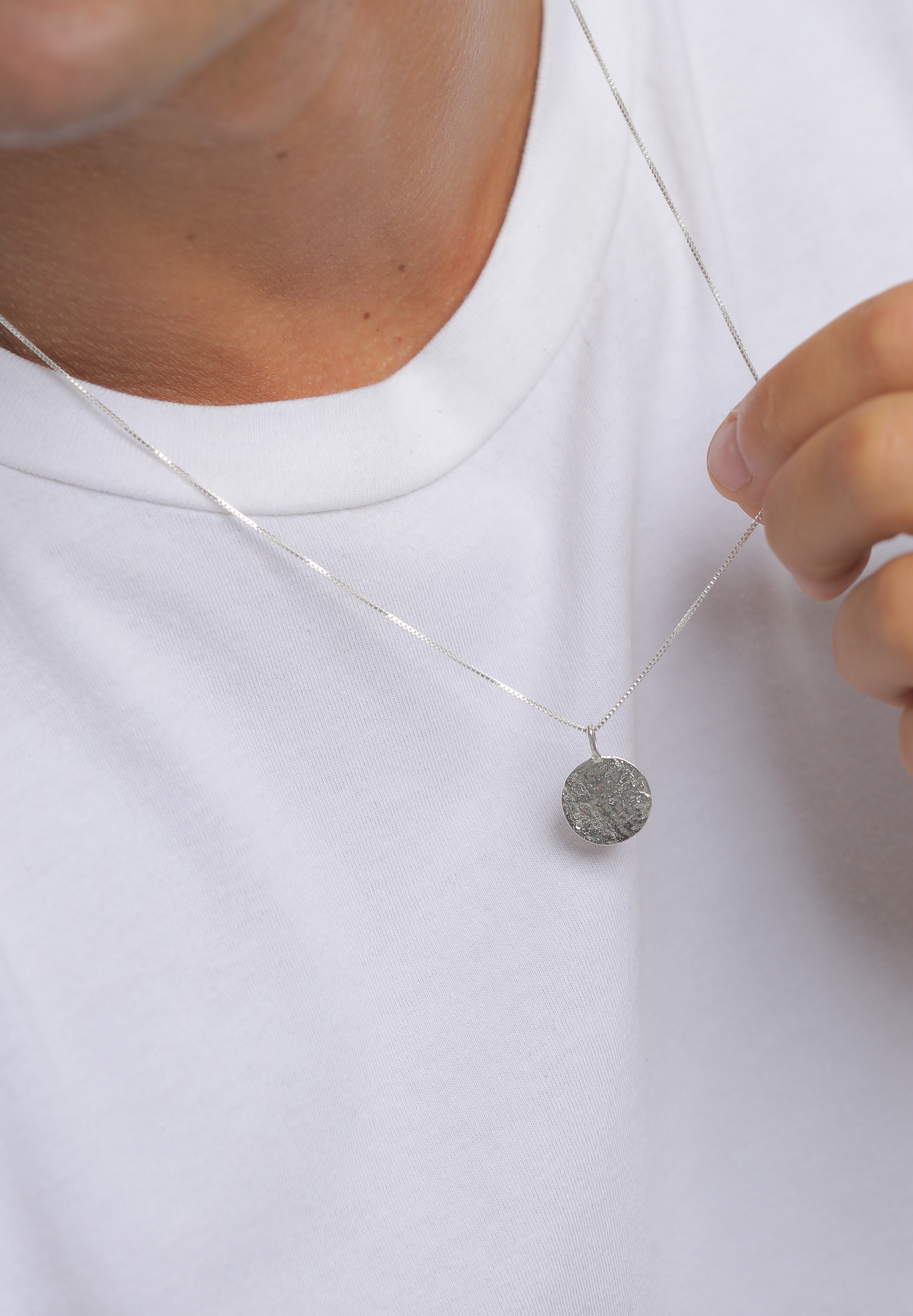 Kuzzoi Kette mit Anhänger »Halskette Herren Basic Coin Plättchen gehämmert 925 Silber«