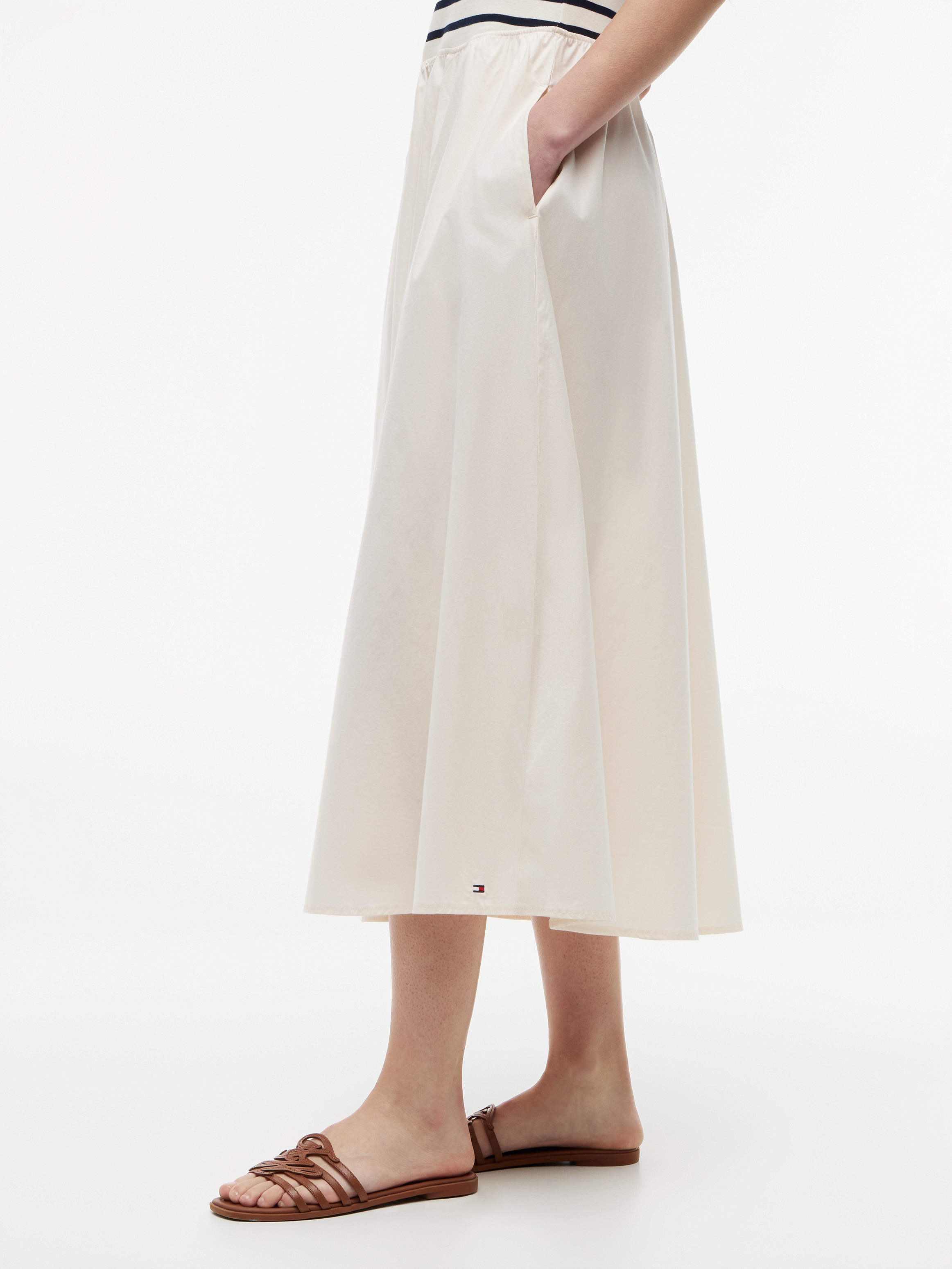 Tommy Hilfiger A-Linien-Kleid »GOLD BUTTON POPLIN MIX DRESS« Ohne Tasche Baumwollmischung, mit goldfarbenen Knöpfen