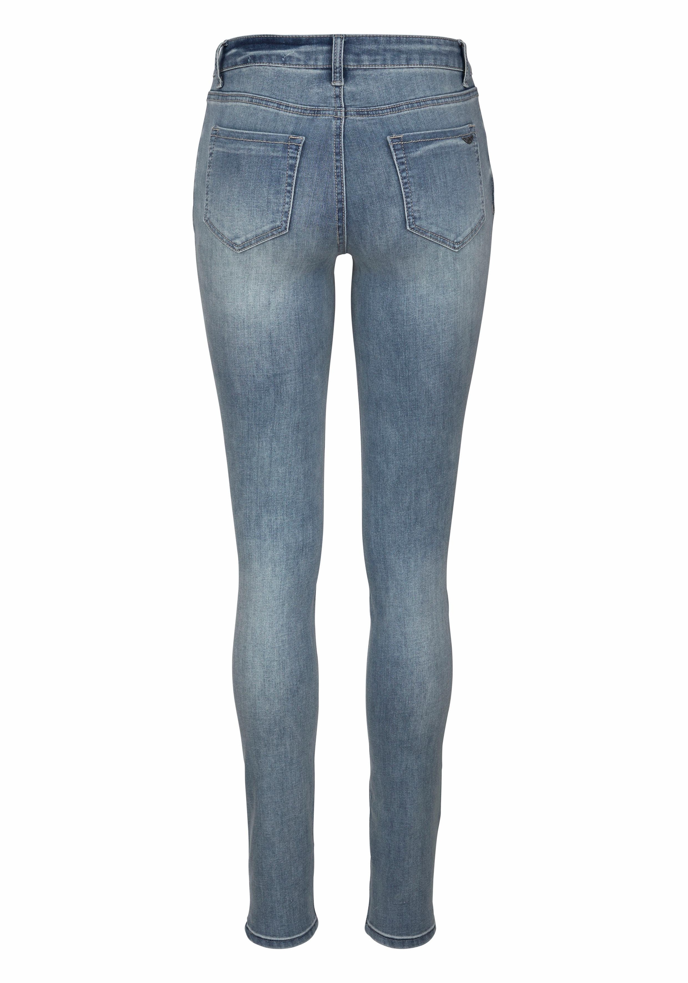 Arizona Skinny-fit-Jeans »Ultra-Stretch«, extra-enger Beinverlauf, normale Leibhöhe, mit Eingrifftaschen