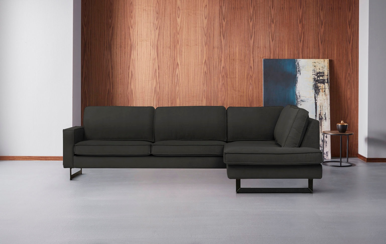 Places of Style Ecksofa »Pinto, 290 cm, Cord, Chenille, Lederoptik, Ottomane links / rechts«, mit Keder, schwarze Metallfüße, Wellenunterfederung