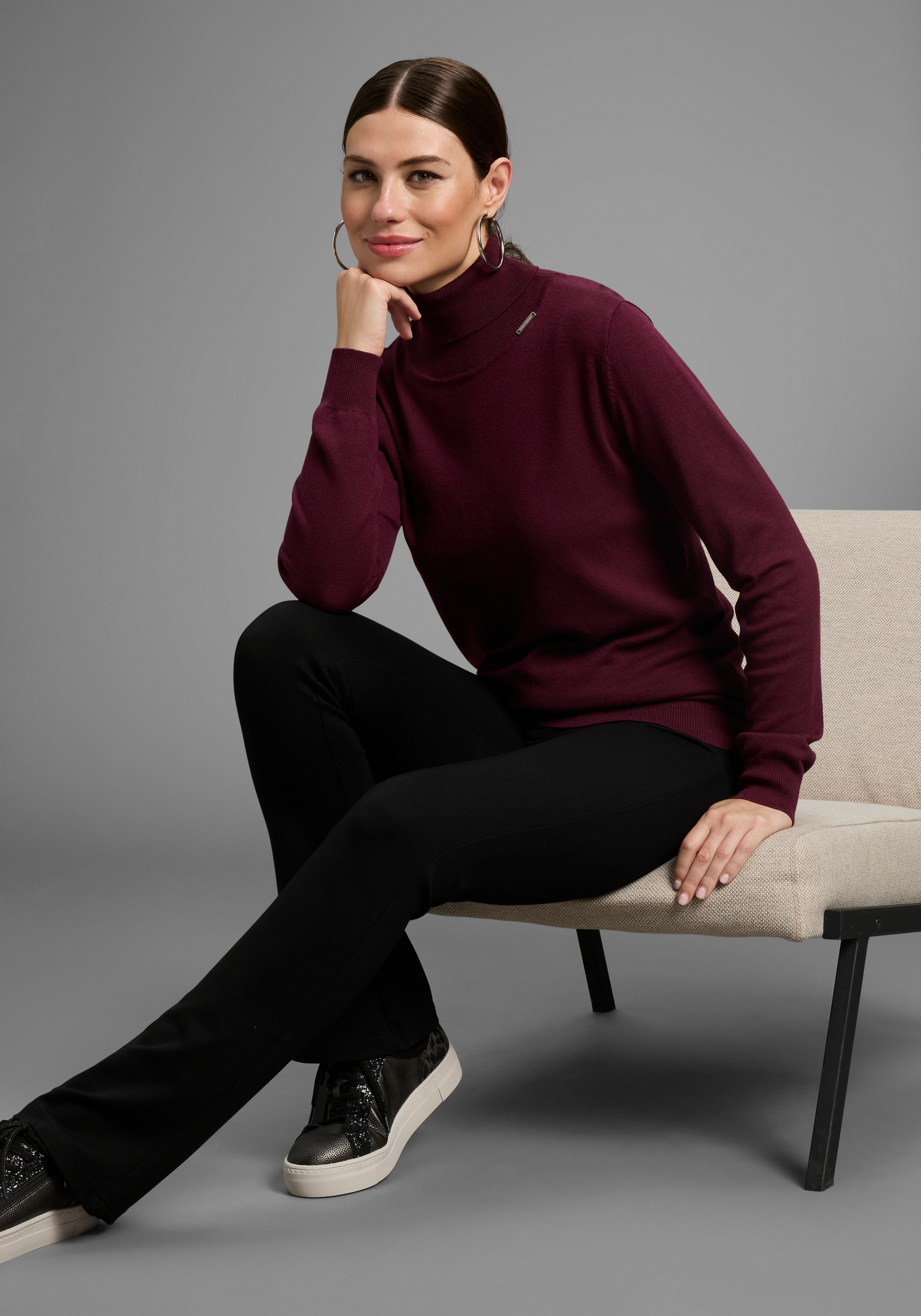 Bruno Banani Schlaghose, Reißverschluss-Detail - NEUE KOLLEKTION