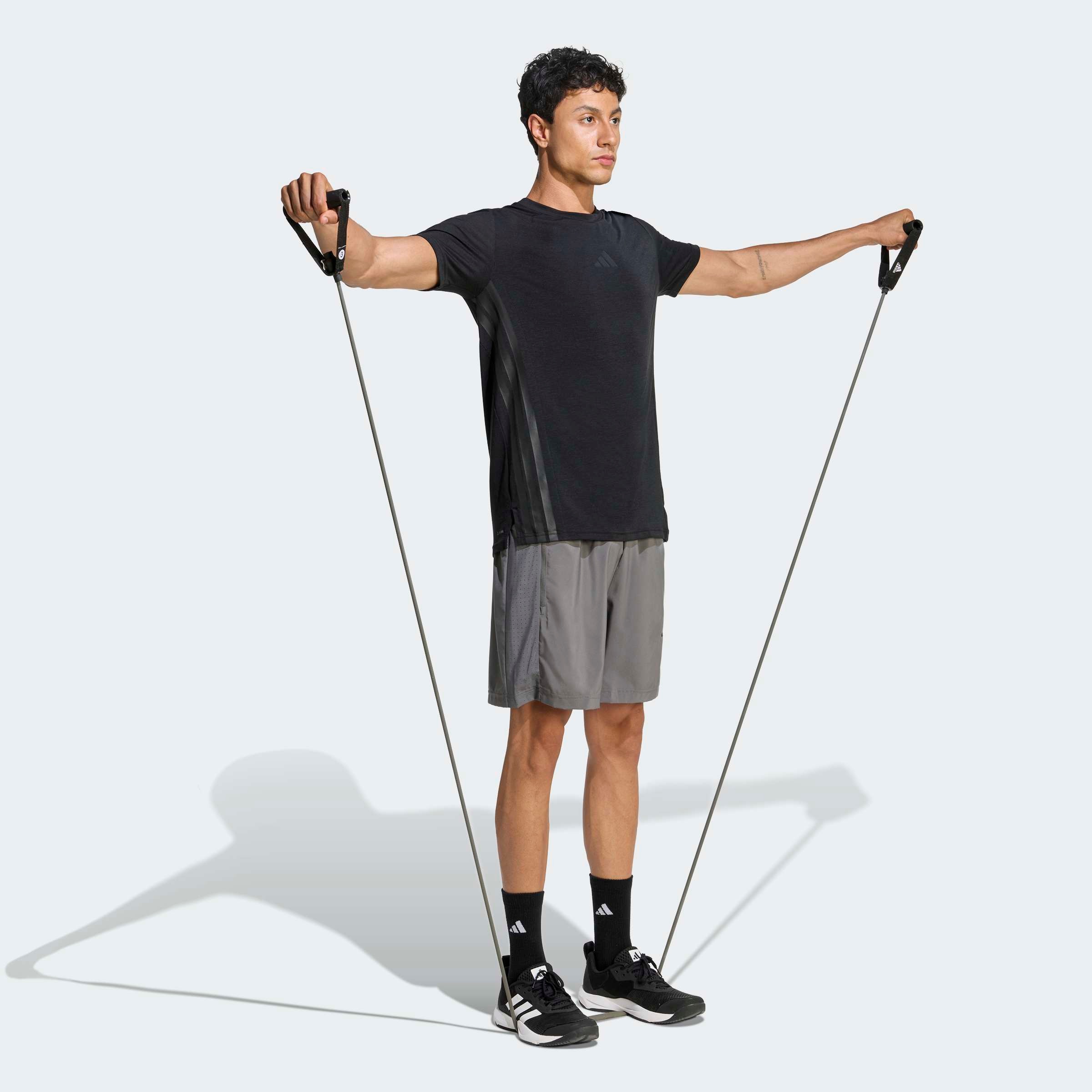 adidas Performance Shorts »WORKOUT ESSENTIALS BASE WOVEN«