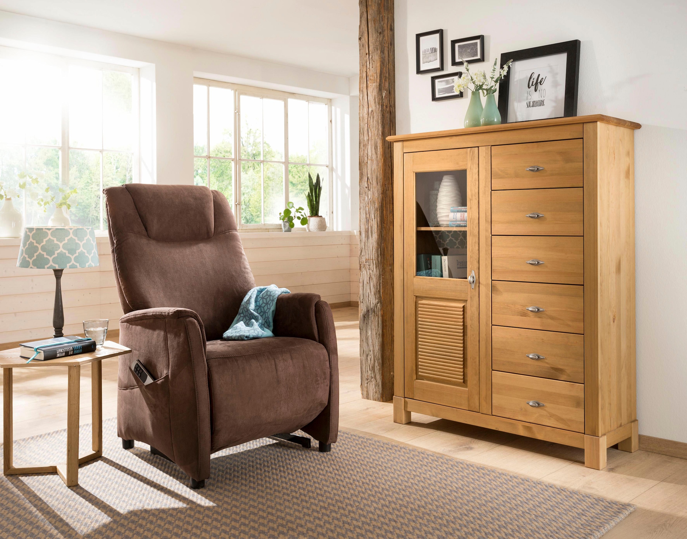 Home affaire Highboard »Rauna«, Vitrine, Breite 103 cm, FSC®-zertifiziertes Massivholz