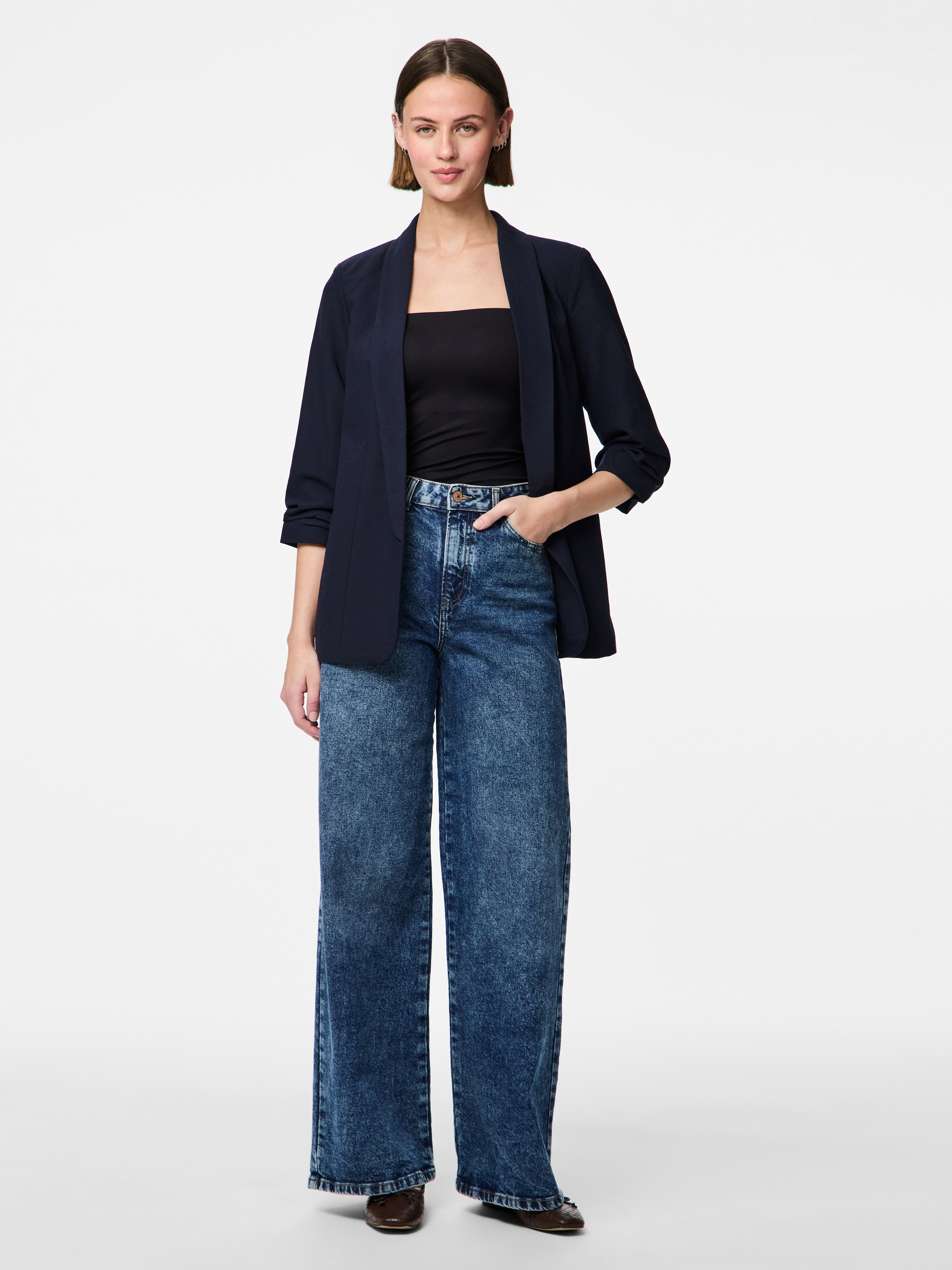 pieces Blusenblazer »PCBOSELLA 3/4 BLAZER NOOS« mit Faltendetail am Ärmel