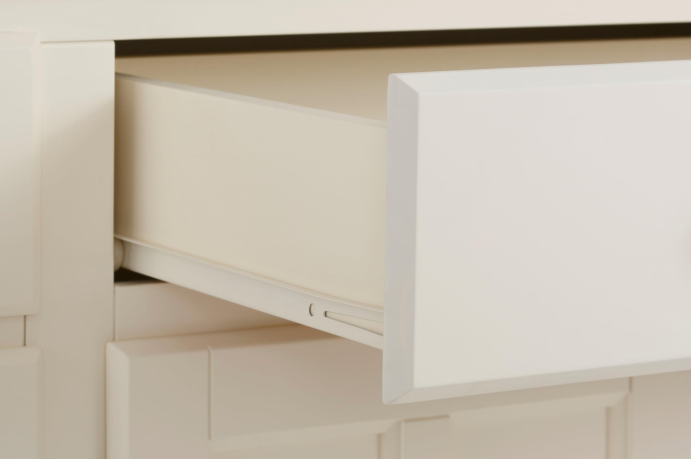 Home affaire Sideboard »Arabeske«, Kommode mit dekorativen Fräsungen, Breite 171 cm