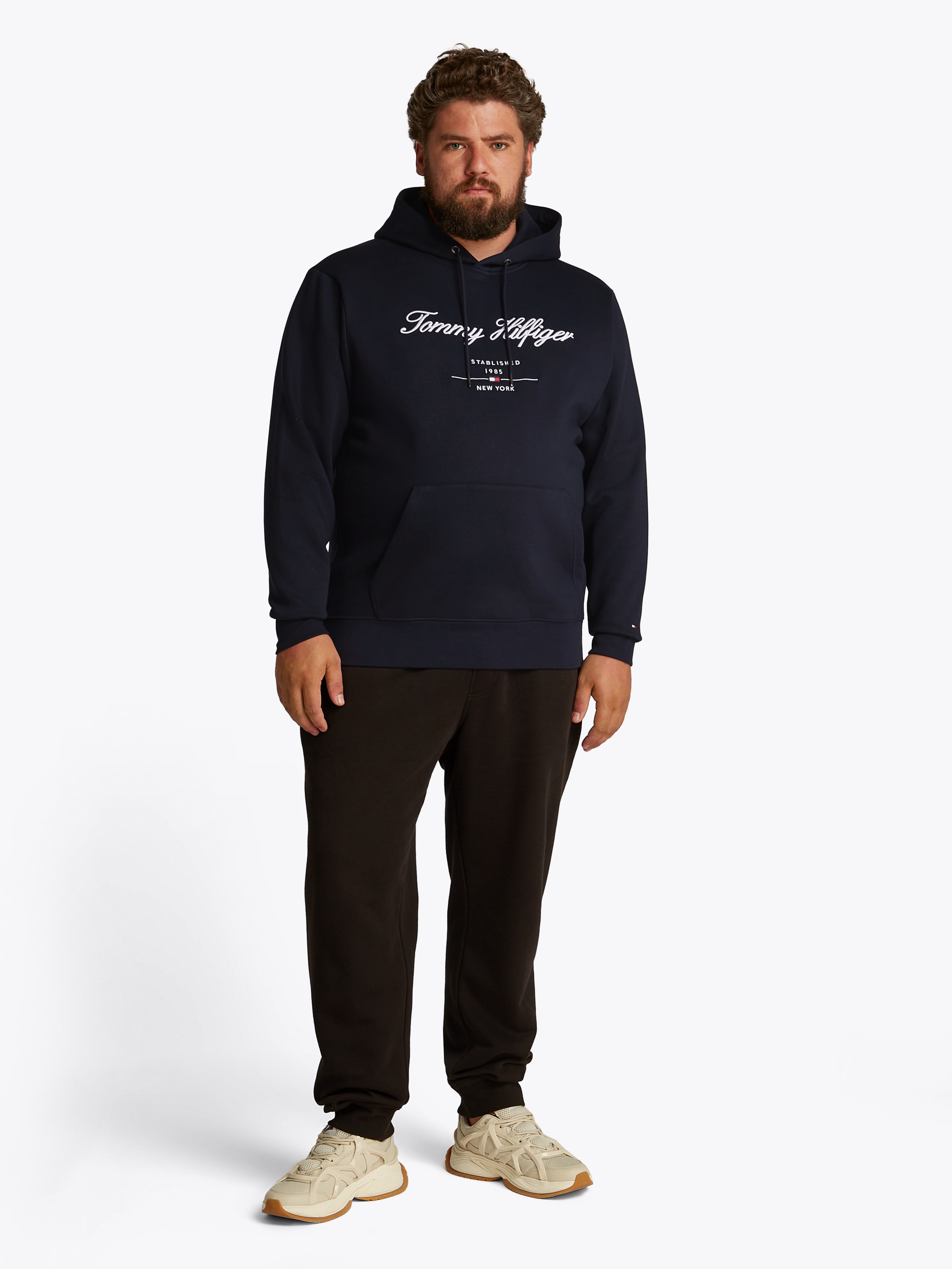 Tommy Hilfiger Big & Tall Sweatshirt »BT-SCRIPT LOGO HOODY-B«, in Großen Größen, Logostickerei