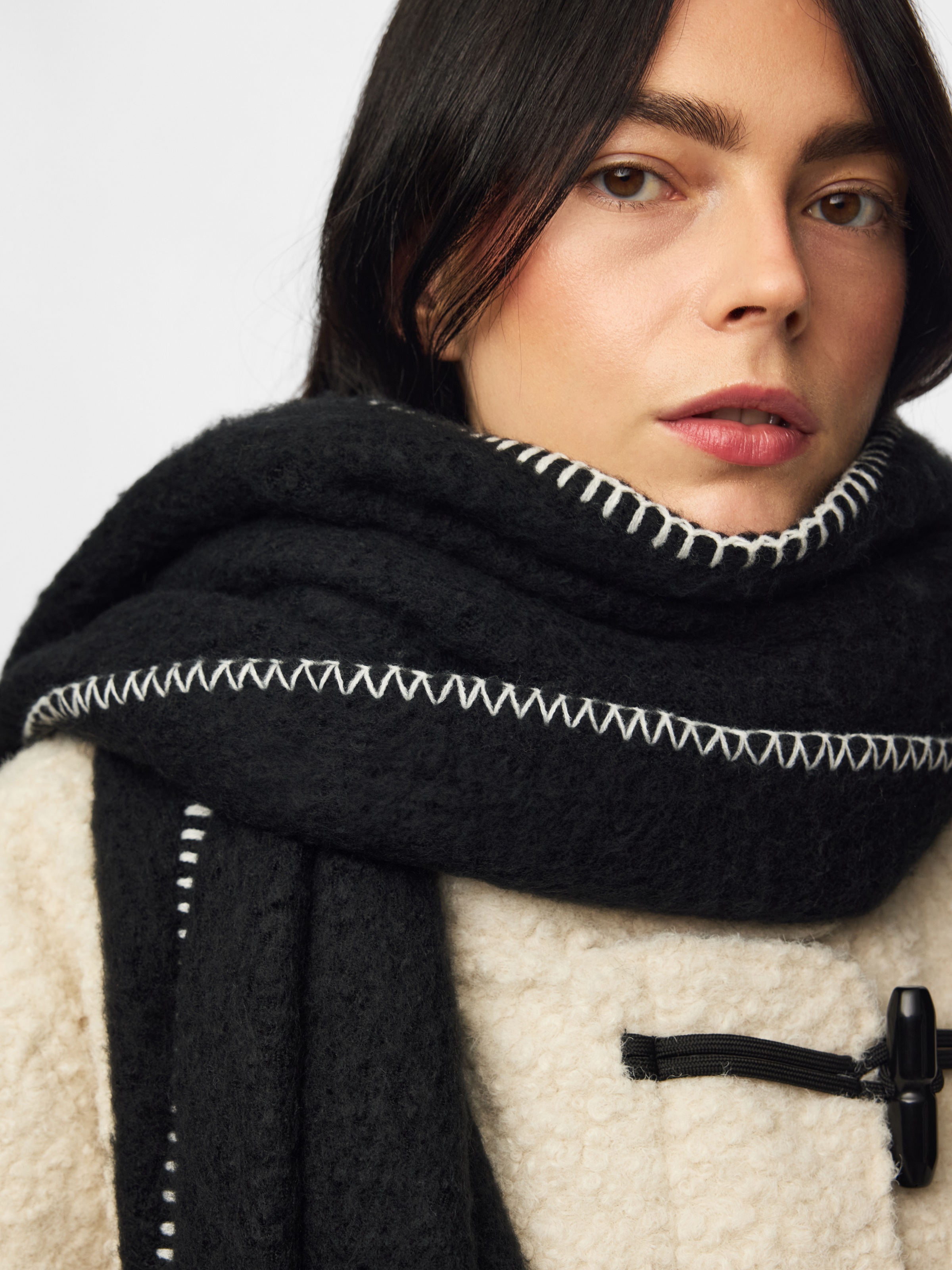 pieces Schal »PCPYRON LONG SCARF NOOS BC« Kunstfaser