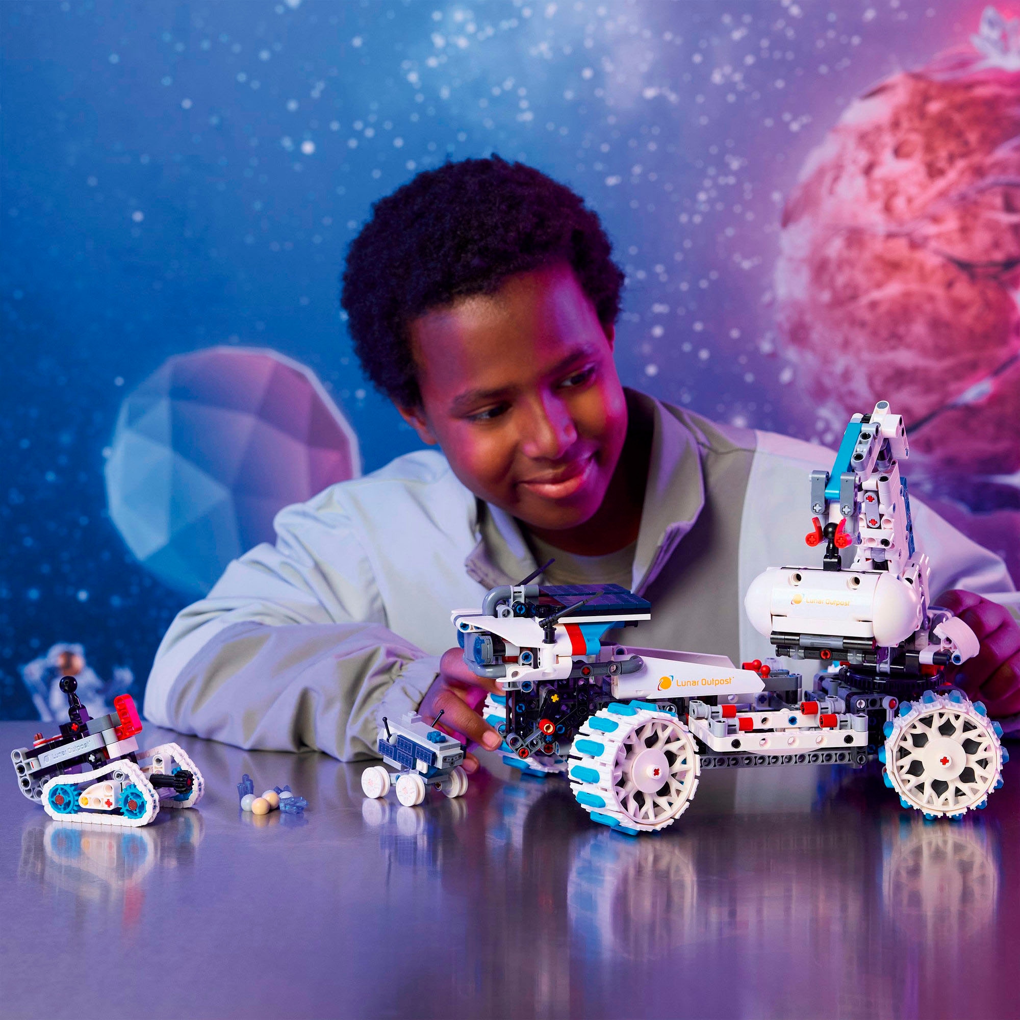 LEGO® Konstruktionsspielsteine »Lunar Outpost Mondrover-Raumfahrzeug (42211), LEGO Technic«, (1082 St.), Made in Europe