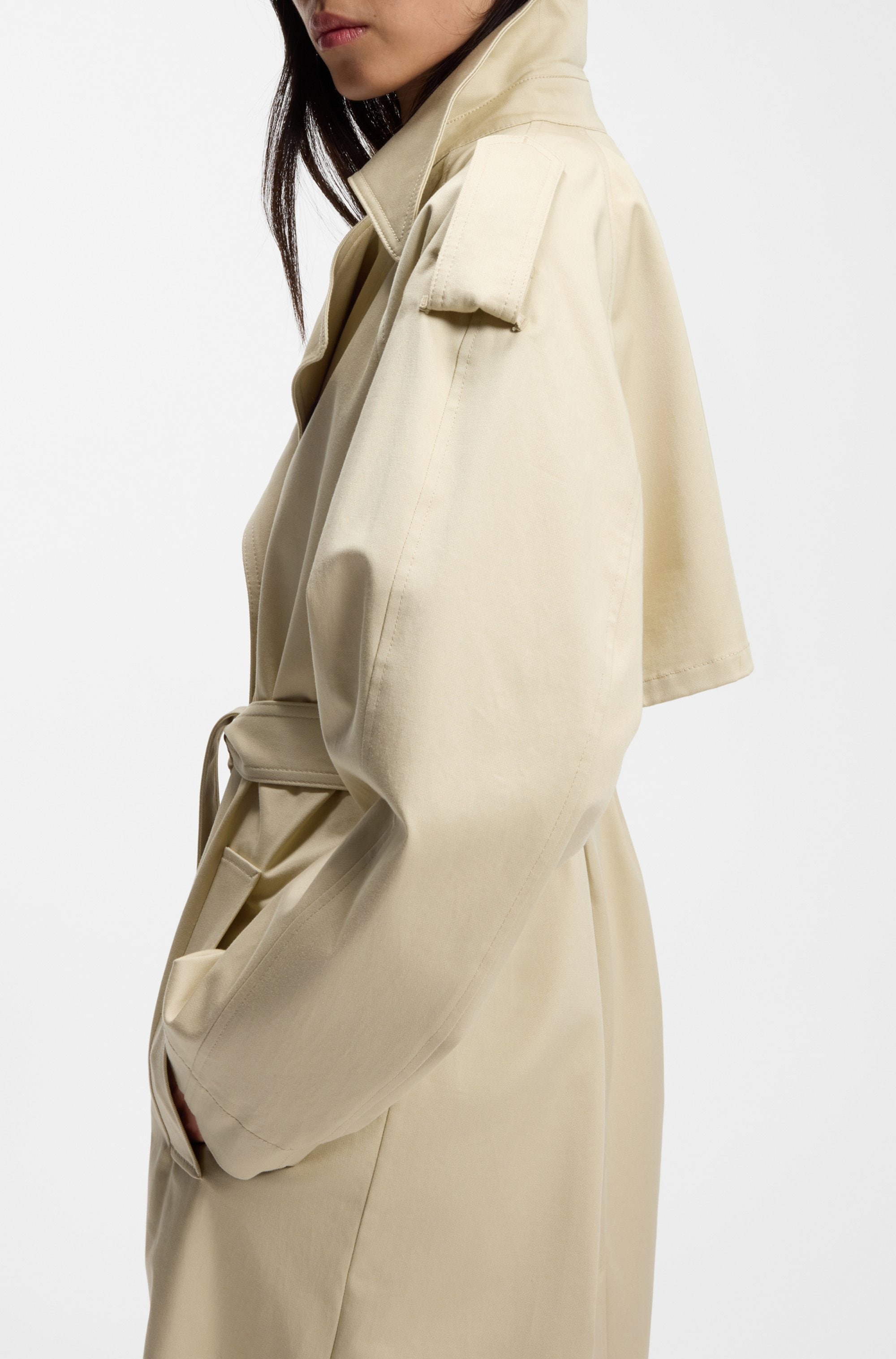 BOSS ORANGE Trenchcoat »Carelli Premium Damenmode« mit wasserabweisendem Finish, Relaxed Fit