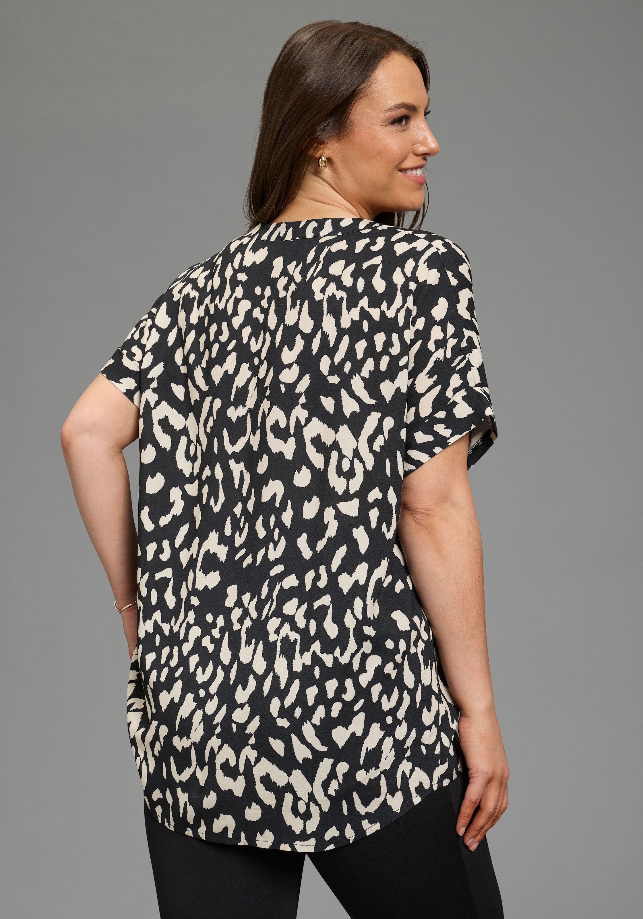 Laura Scott CURVE Longbluse mit modischem Allover-Druck