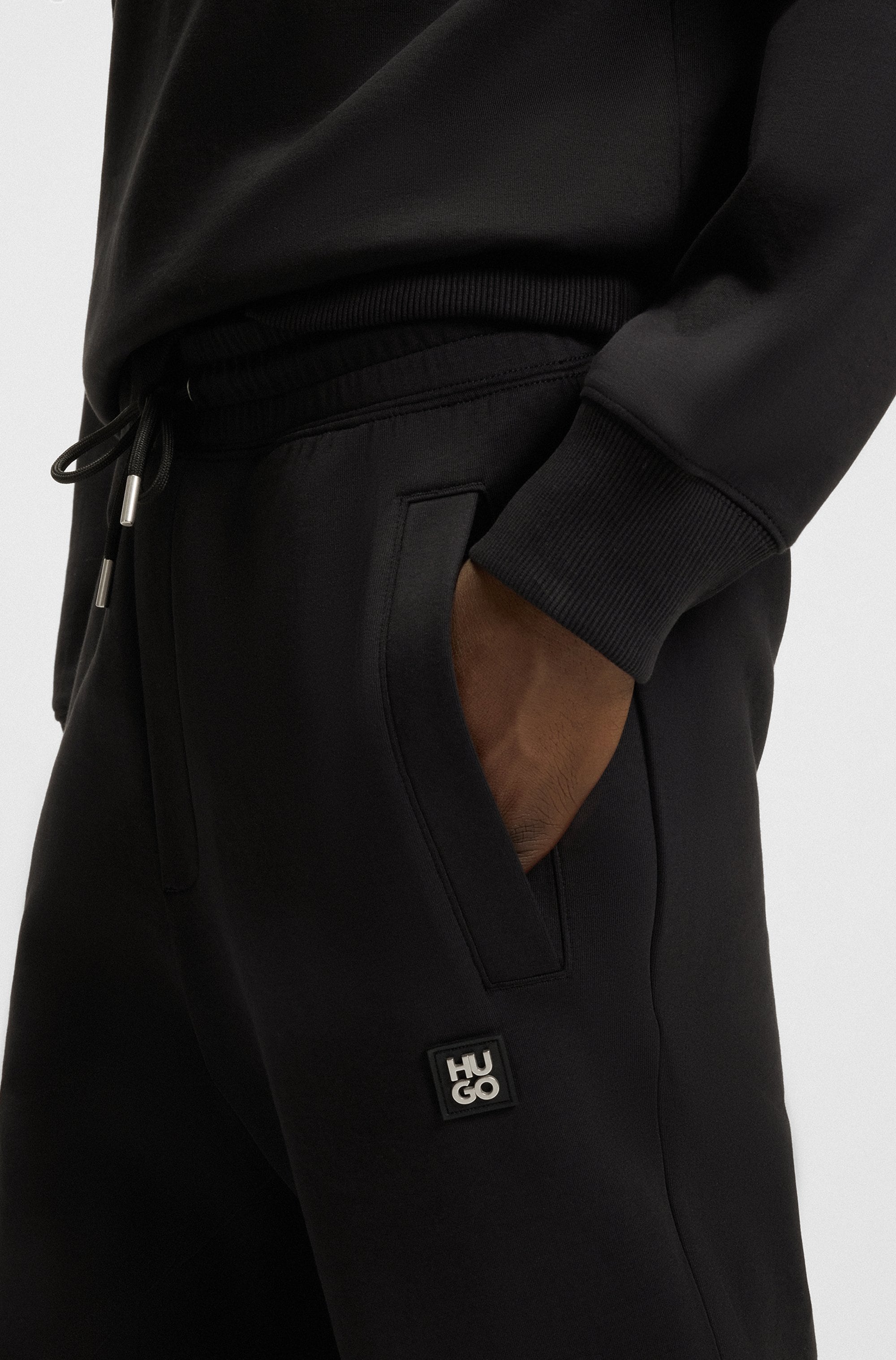 HUGO Sweathose »Dimacs«  elastischer Bund mit Kordelzug, Relaxed Fit, Baumwollmix