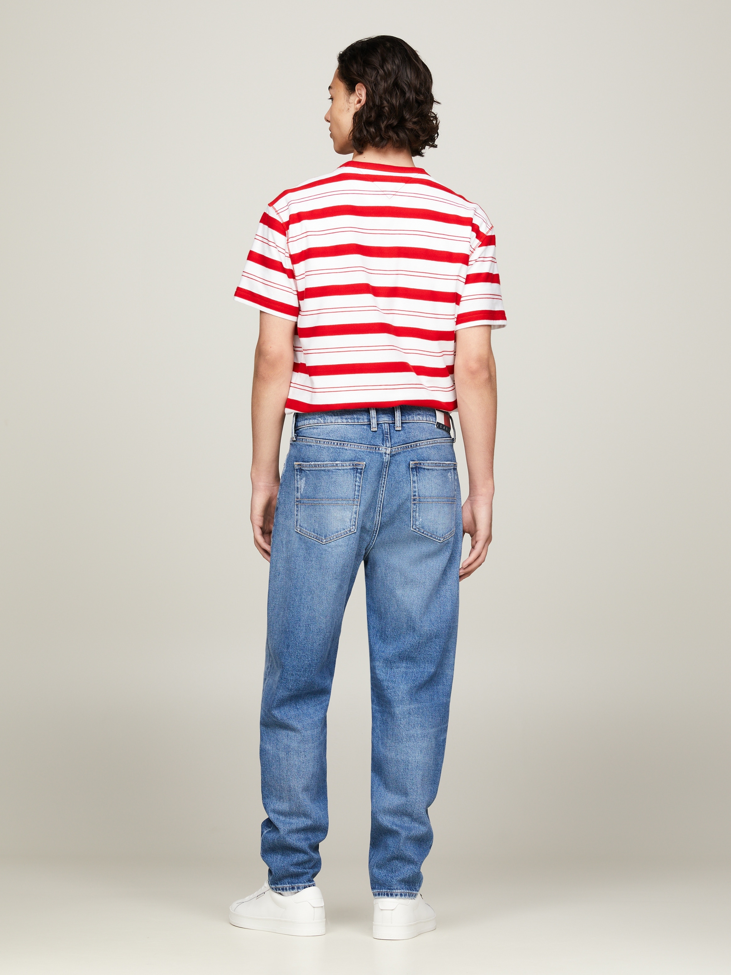 Tommy Jeans Tapered-fit-Jeans »ISAAC RLXD TAPERED«, im 5-Pocket-Style