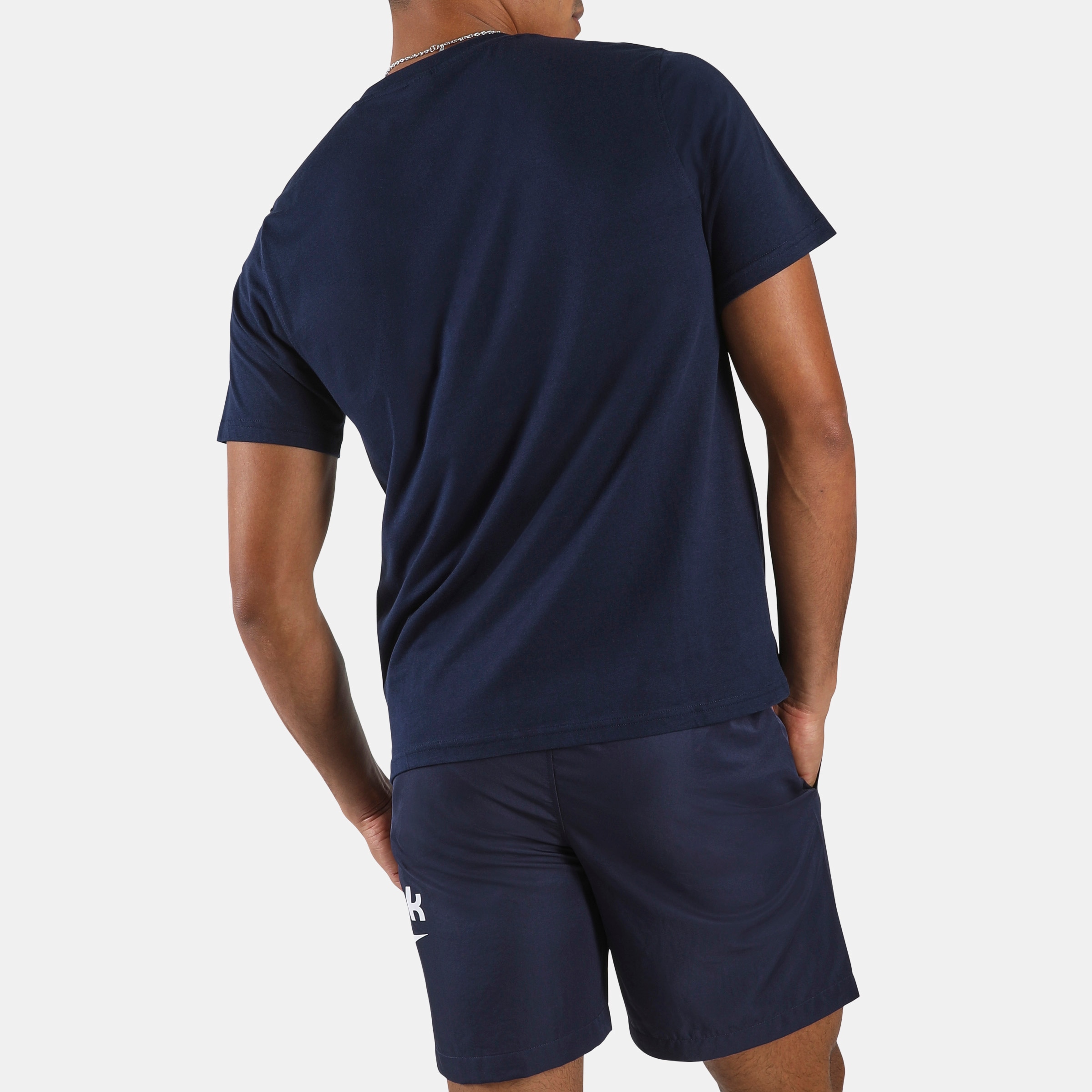Reebok T-Shirt »BRUNO BIG LOGO CREW NECK SS TEE« mit kurzen Ärmeln, aus Baumwolle in Jersey-Qualität