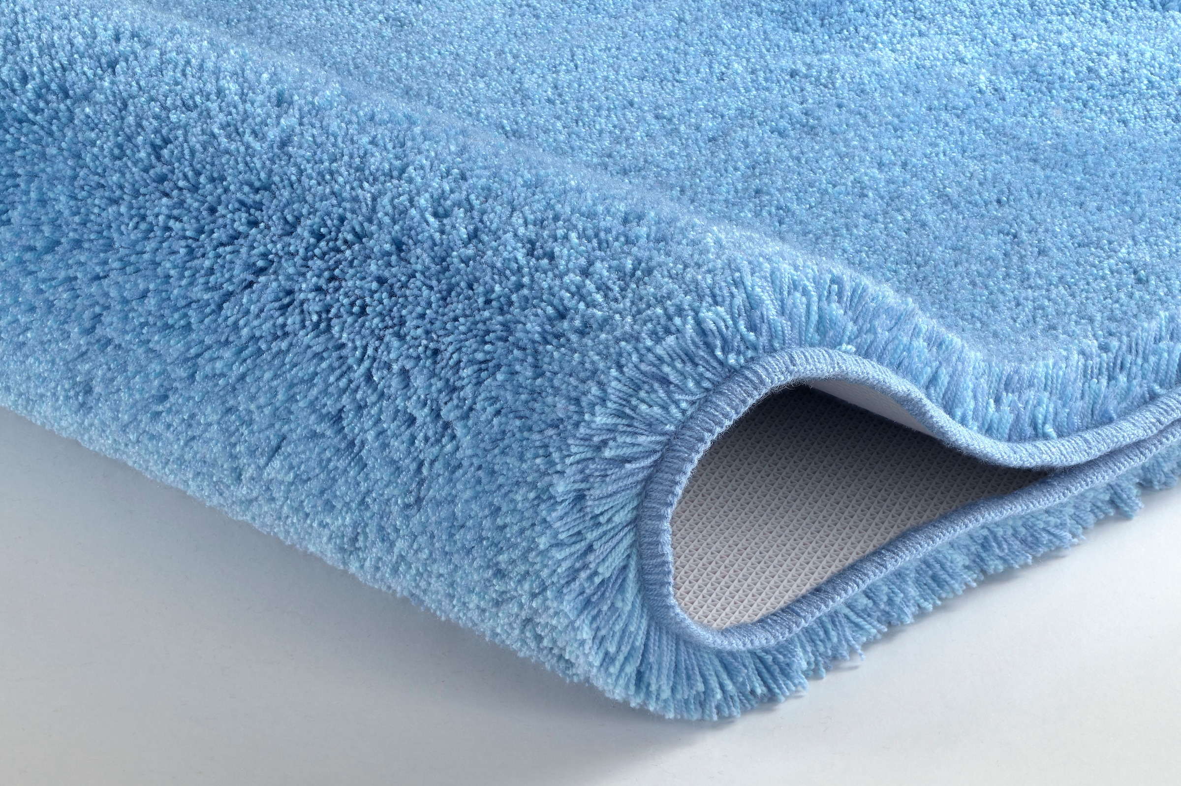 Kleine Wolke Badematte »RELAX«, rutschhemmend beschichtet, fußbodenheizungsgeeignet, Badteppich, Uni Farben, rechteckig, rund & als Set erhältlich