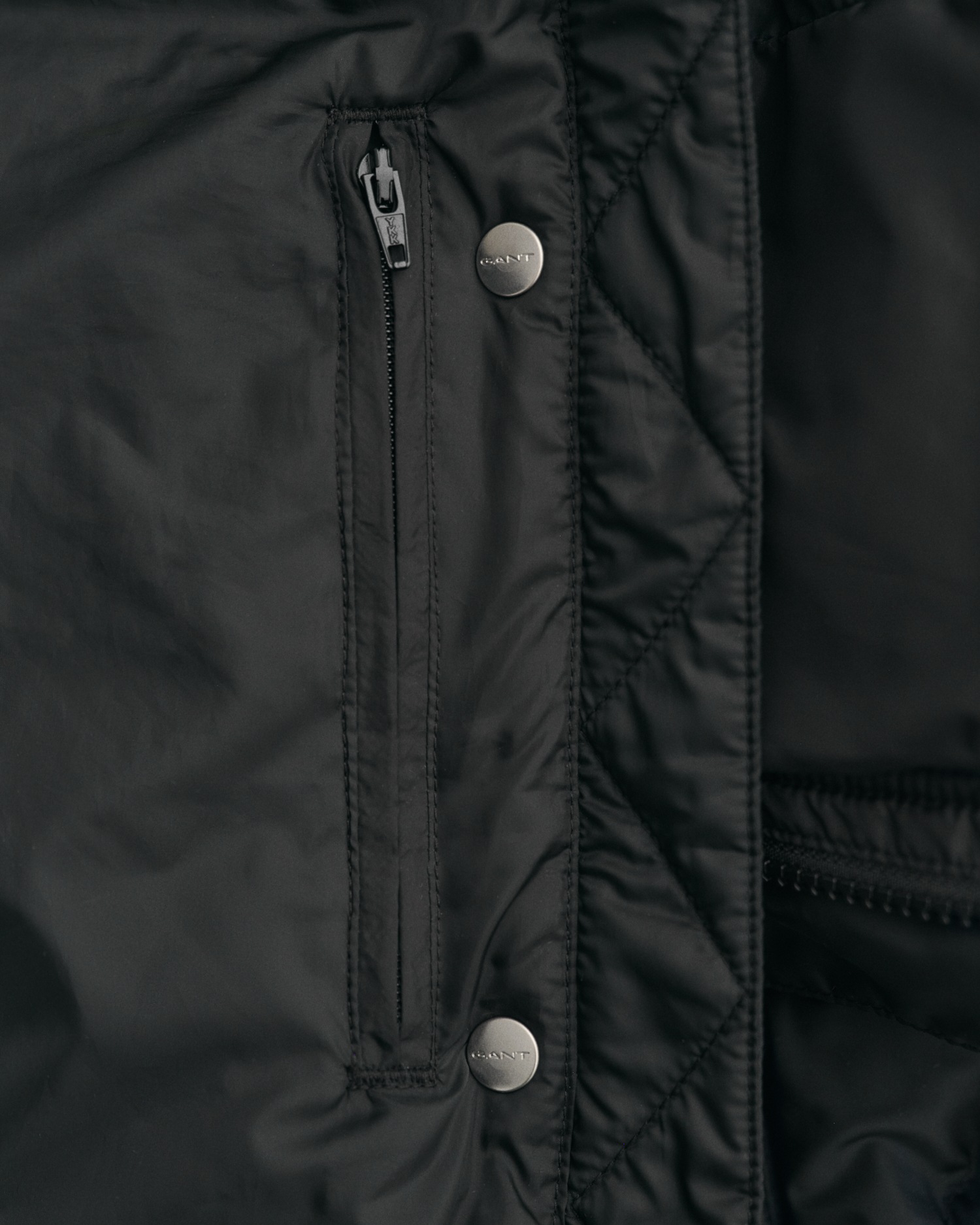 Gant Steppweste »LIGHT DOWN VEST«, mit Logodruck auf der Brust