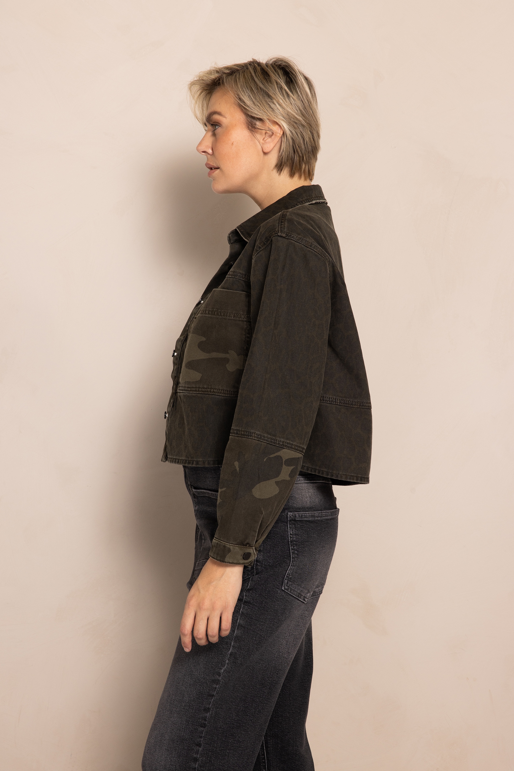 Zhrill Blouson »ZHLOUIE« ohne Kapuze mit Animal-Print