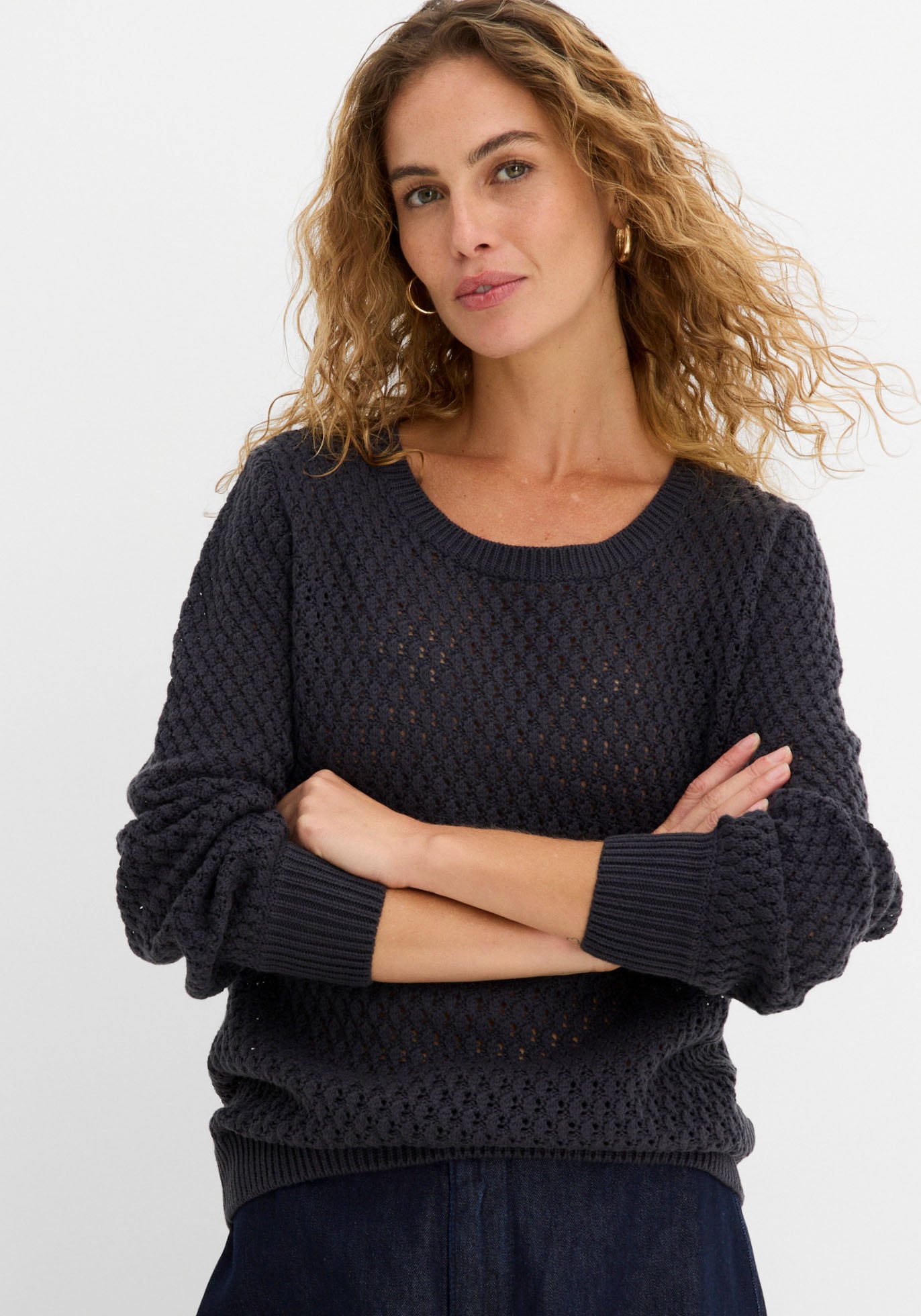 bonprix Strickpullover Strukturstrick mit hohem Baumwollanteil, mit Rundhalsausschnitt,