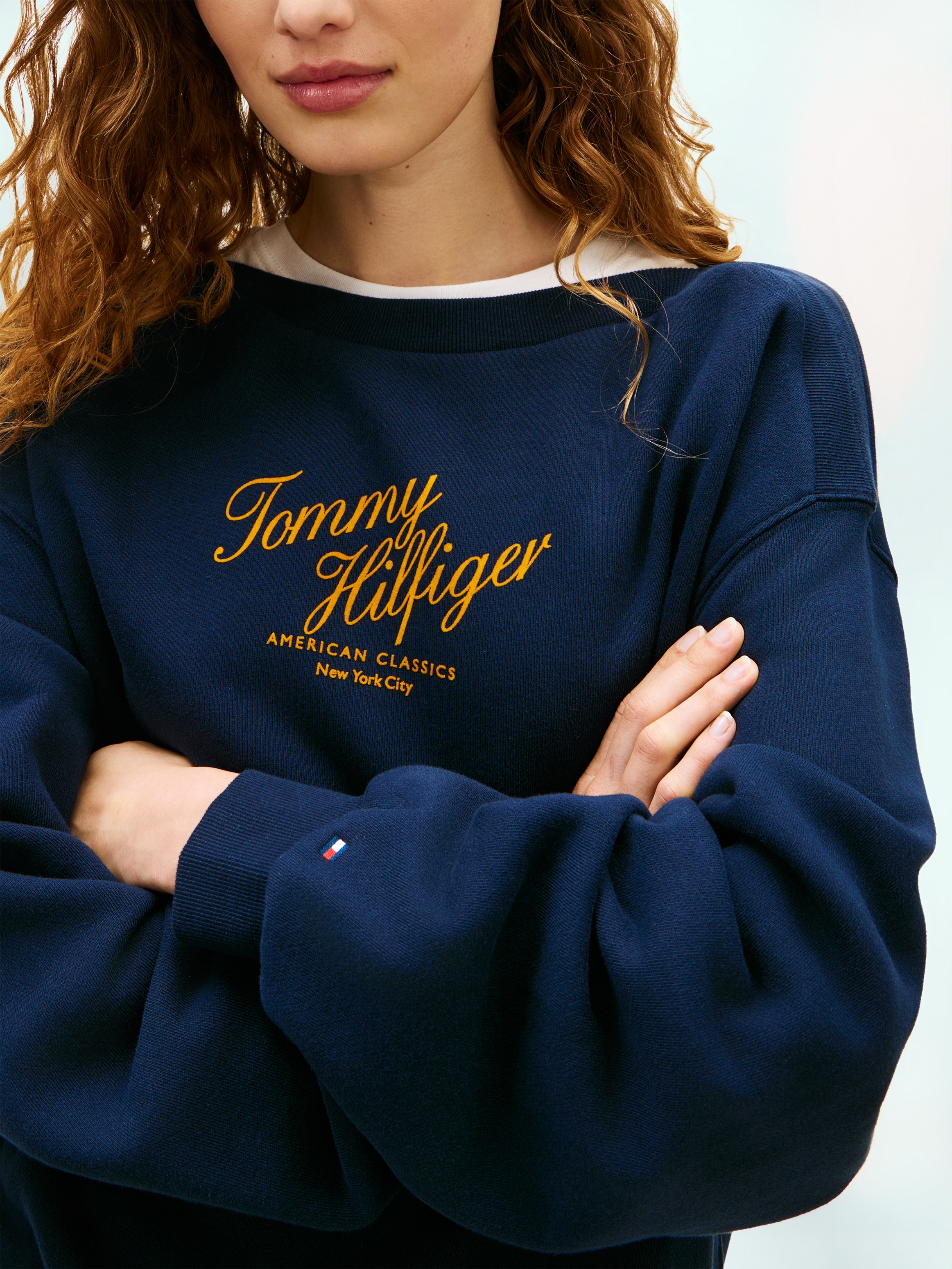 Tommy Hilfiger Sweatshirt »MDRN SCRIPT TERRY SWEATSHIRT«, mit Tommy Hilfiger-Branding
