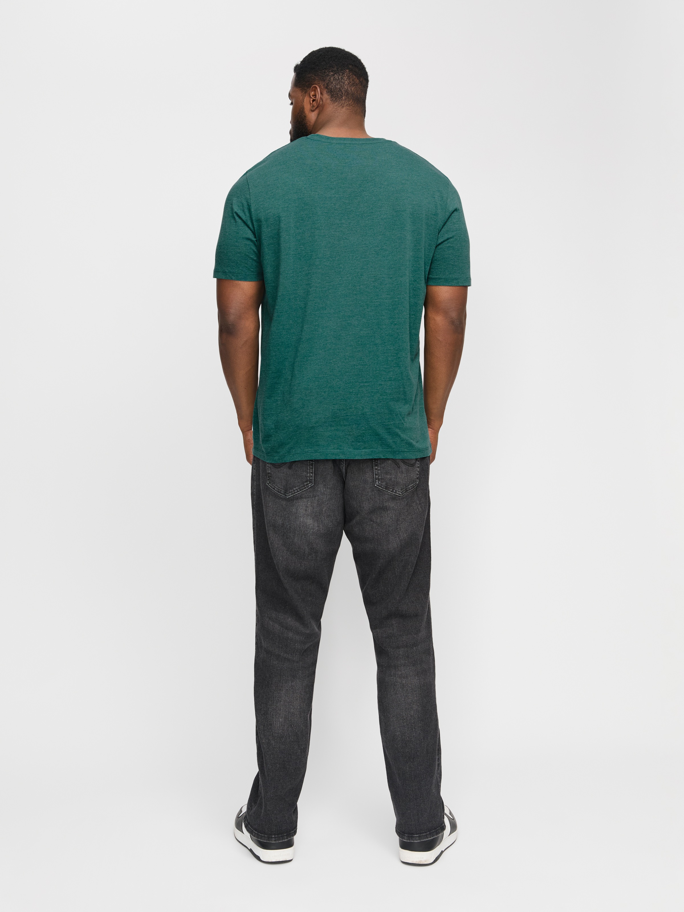 Jack & Jones PlusSize Rundhalsshirt »JJEORGANIC MEL TEE SS O-NECK NOOS PLS«